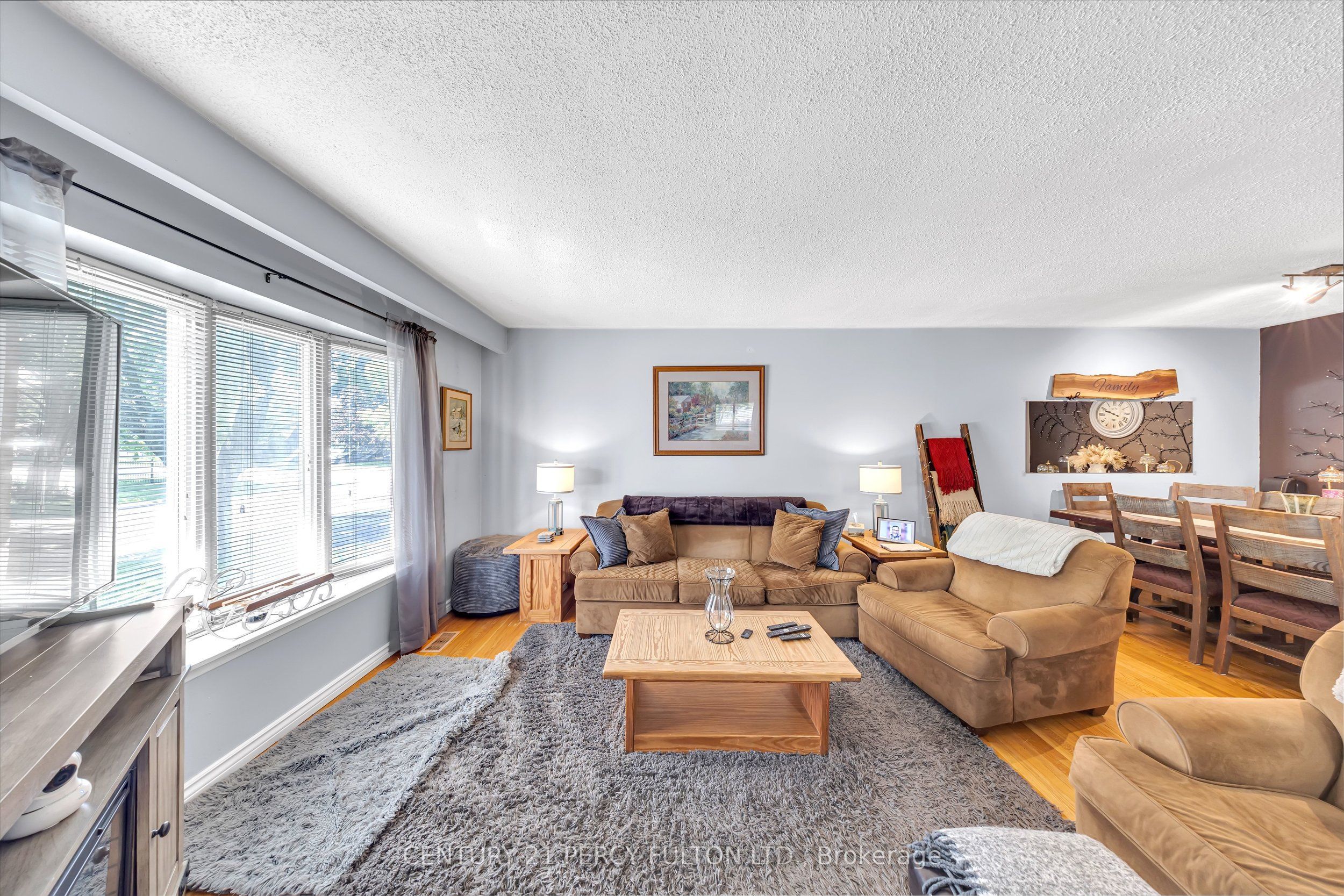 719 Balaton Avenue Property Photo 4