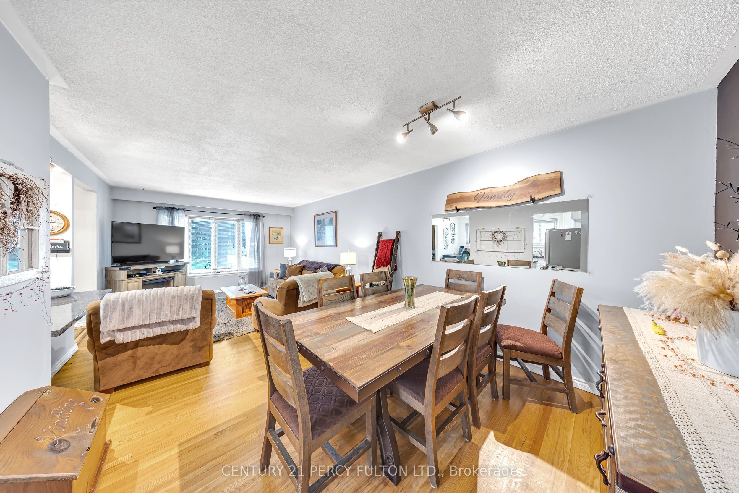 719 Balaton Avenue Property Photo 9