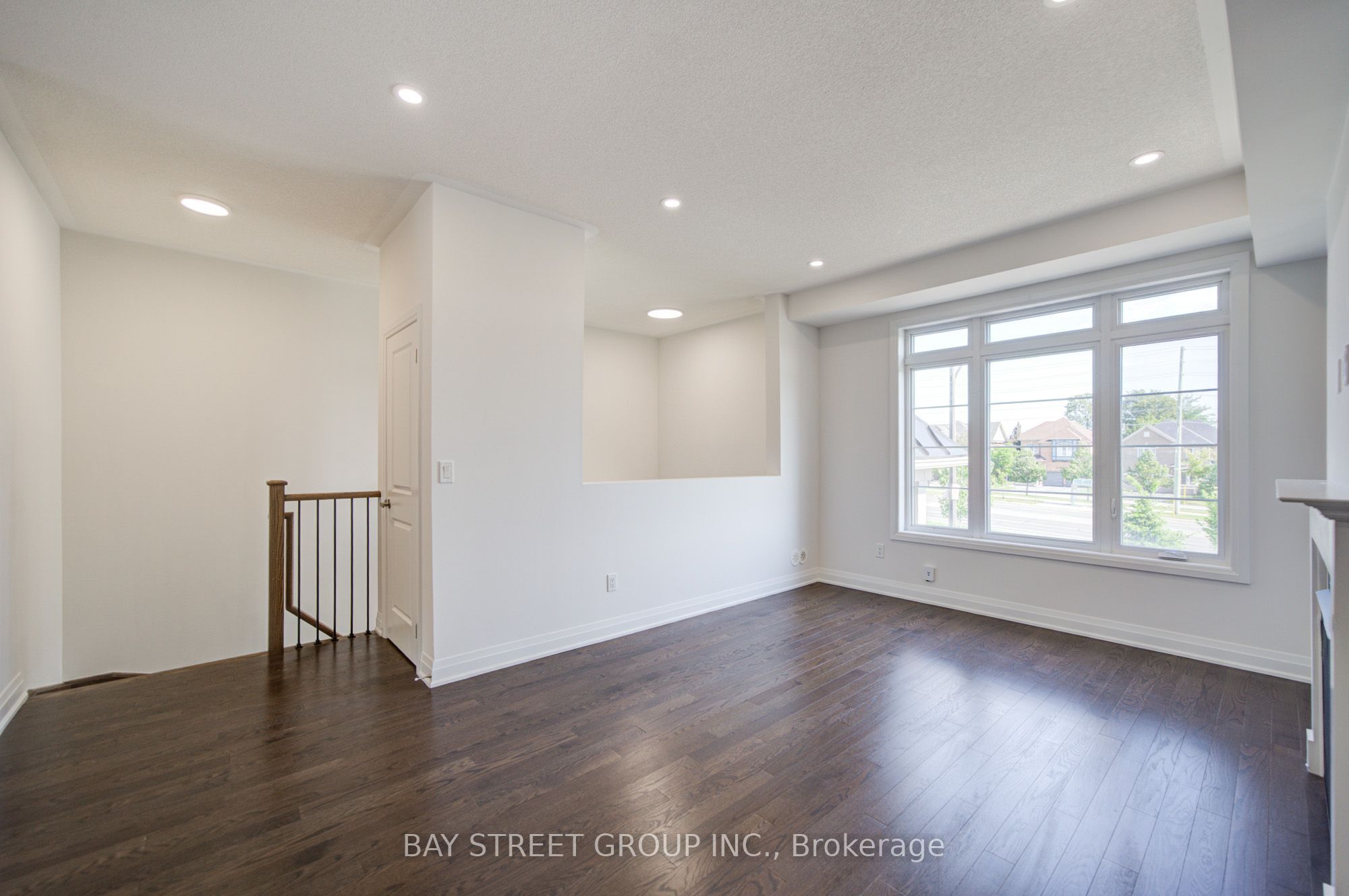 36 Elkington Crescent Property Photo 5