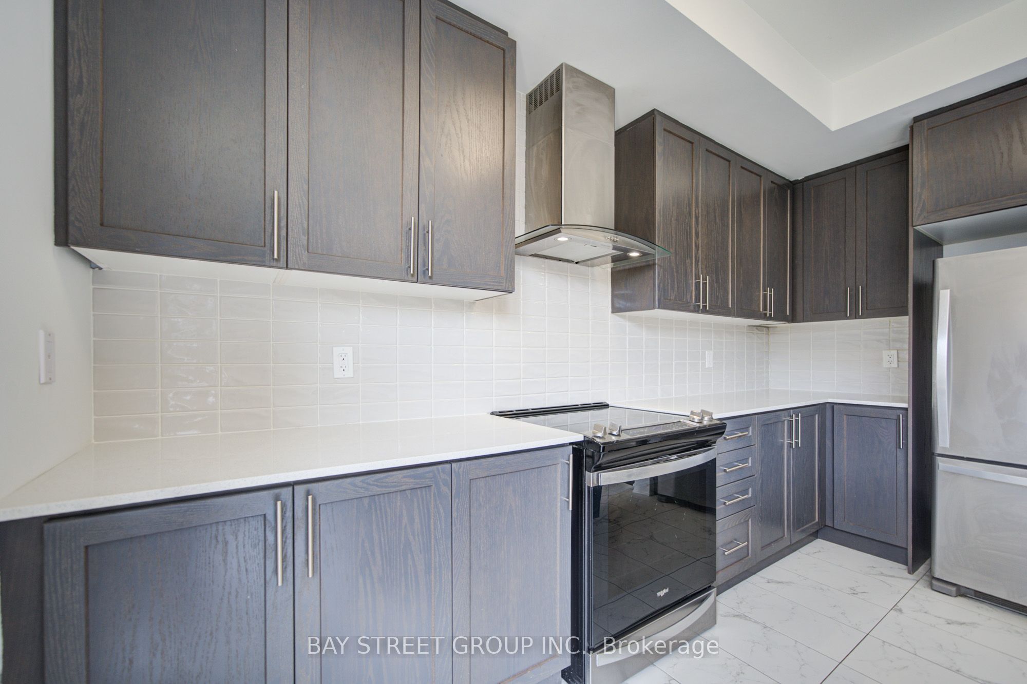 36 Elkington Crescent Property Photo 14