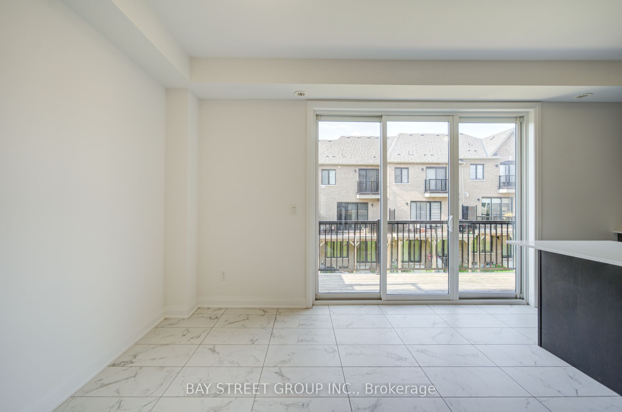 36 Elkington Crescent Property Photo 16