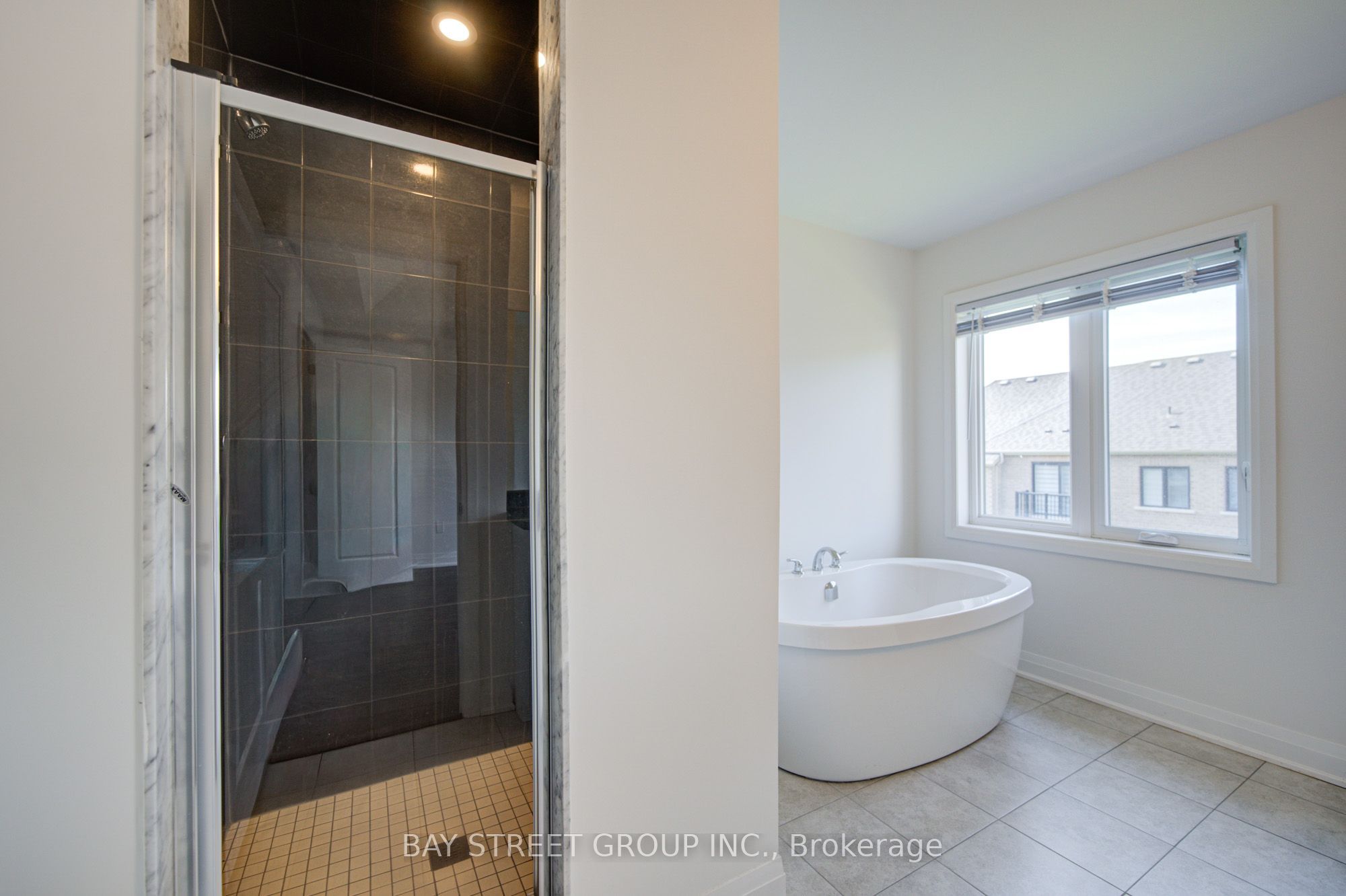 36 Elkington Crescent Property Photo 25