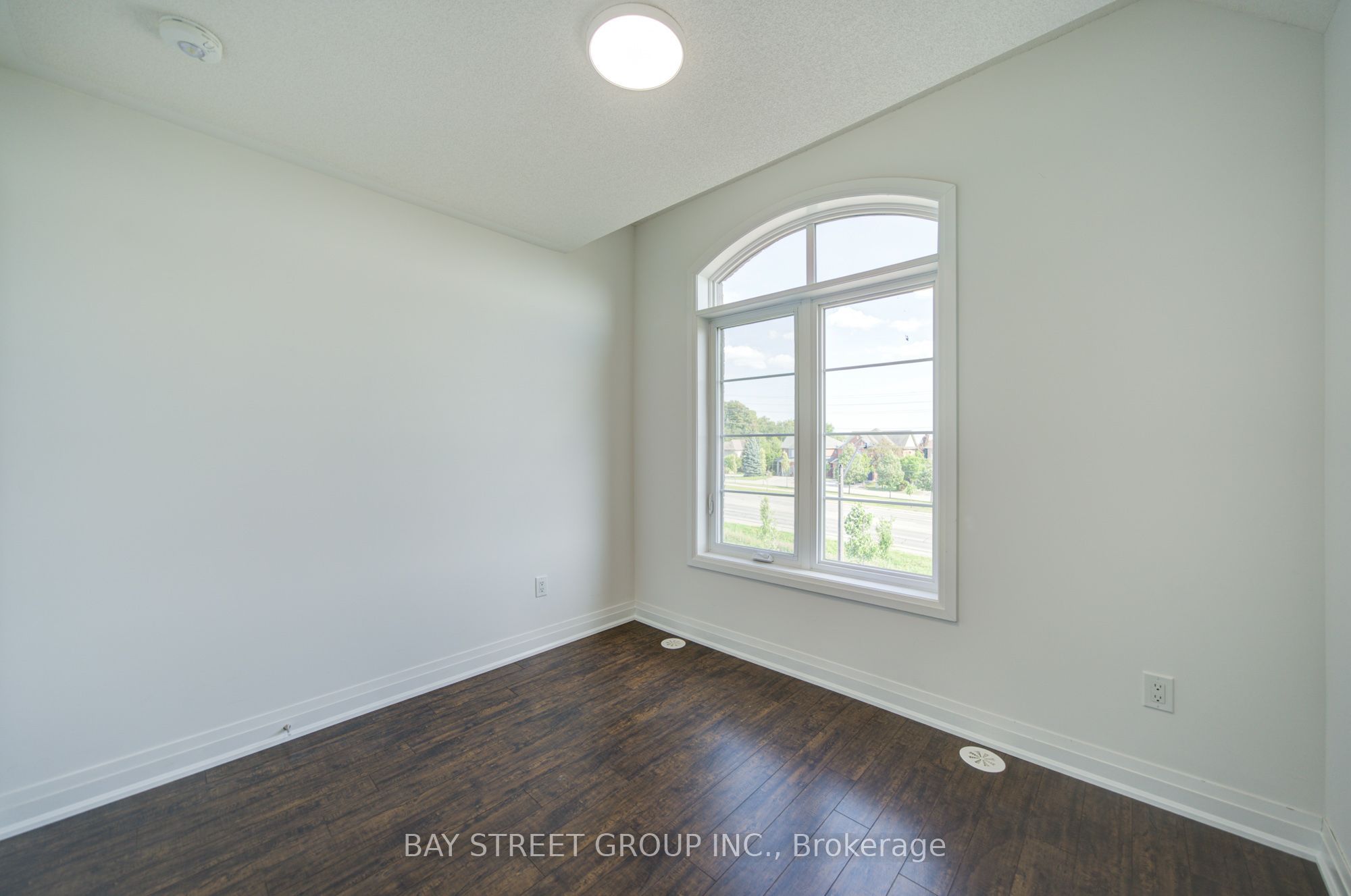 36 Elkington Crescent Property Photo 32