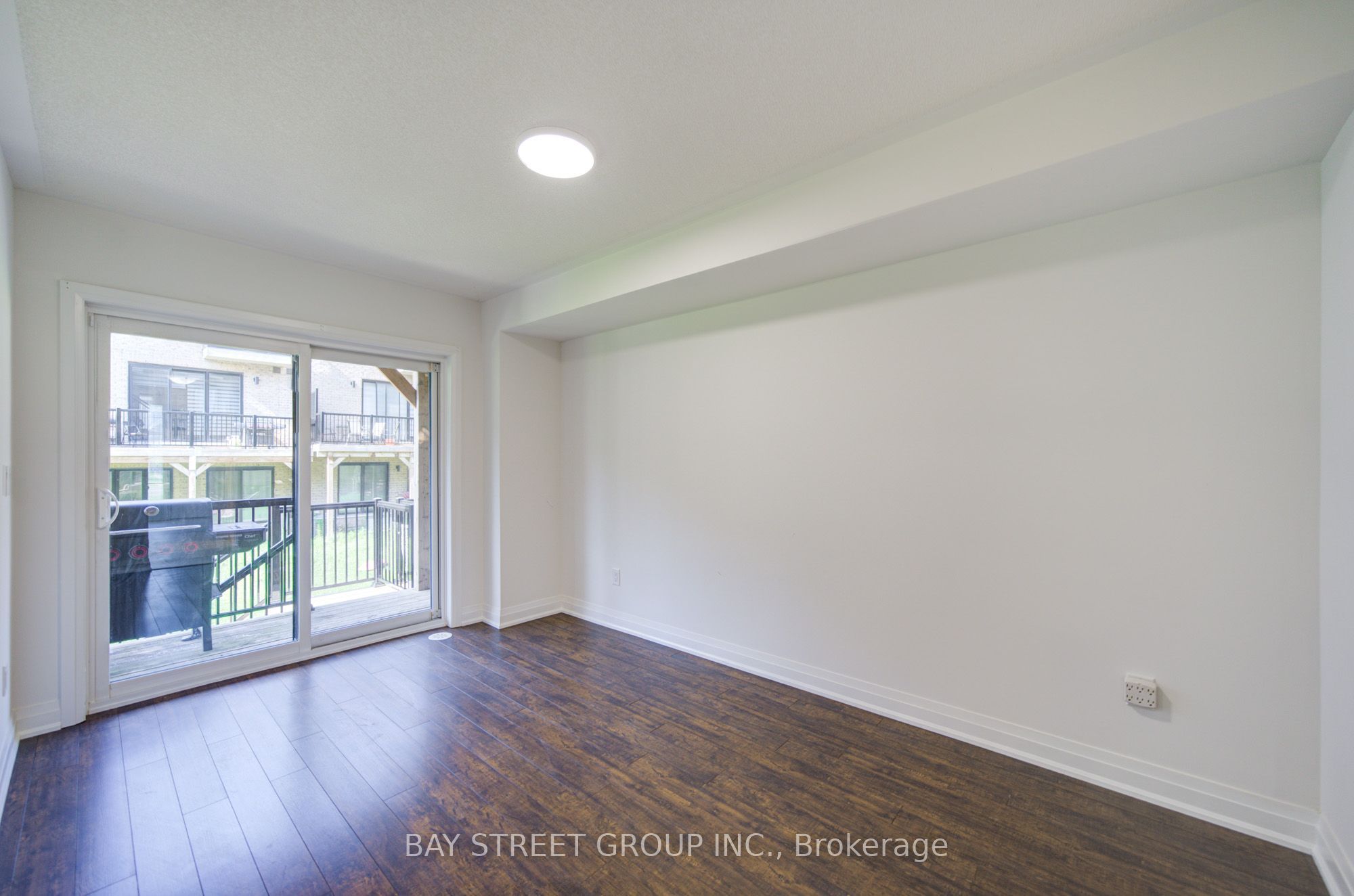 36 Elkington Crescent Property Photo 35