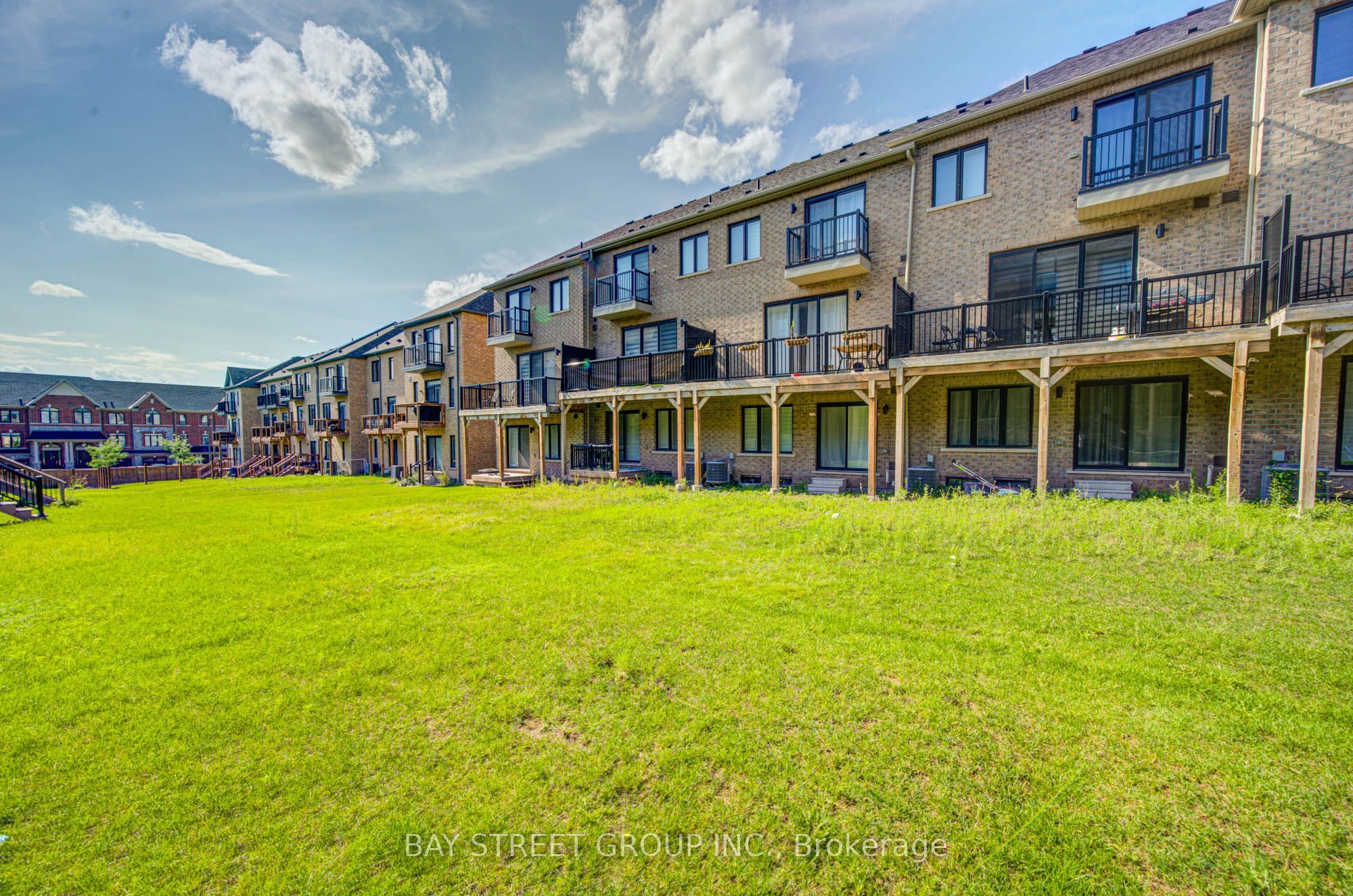 36 Elkington Crescent Property Photo 48