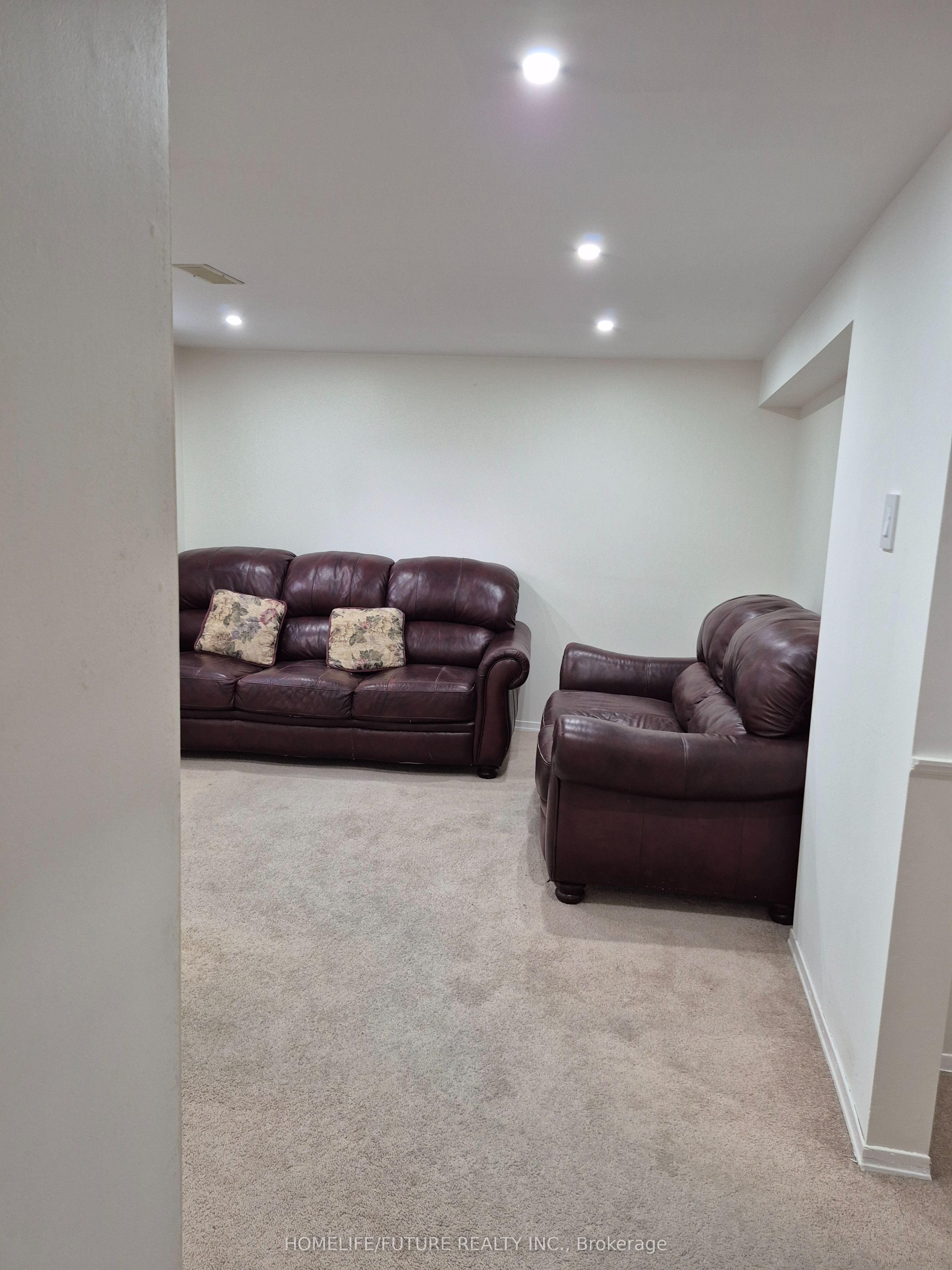4 Sundance Crescent Bsmt Property Photo 5
