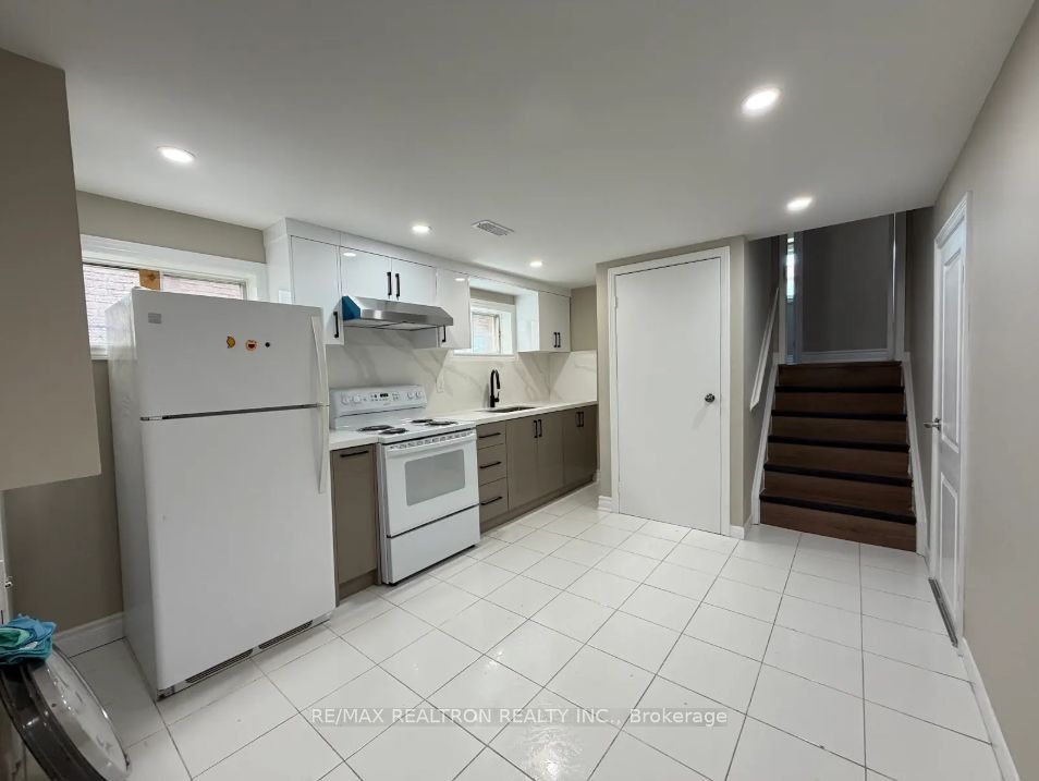 122 Copperwood Square Property Photo 7