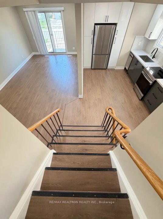 122 Copperwood Square Property Photo 13