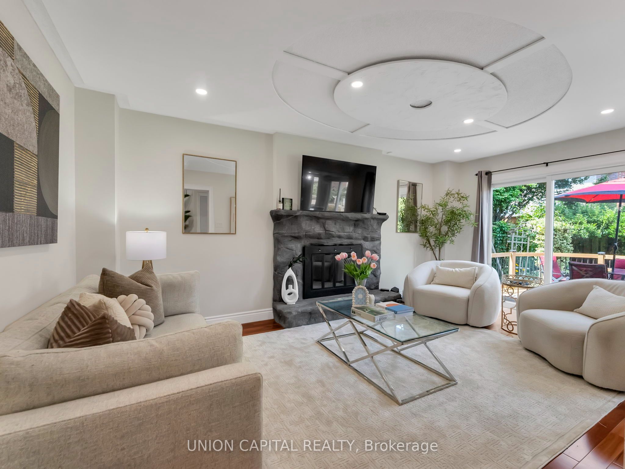 772 Pebble Court Property Photo 12