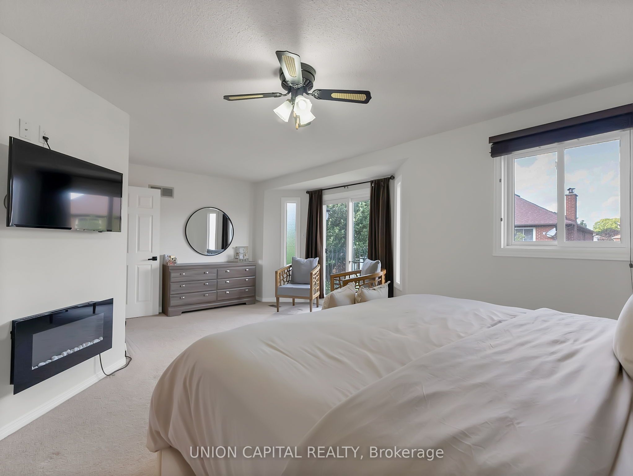 772 Pebble Court Property Photo 25