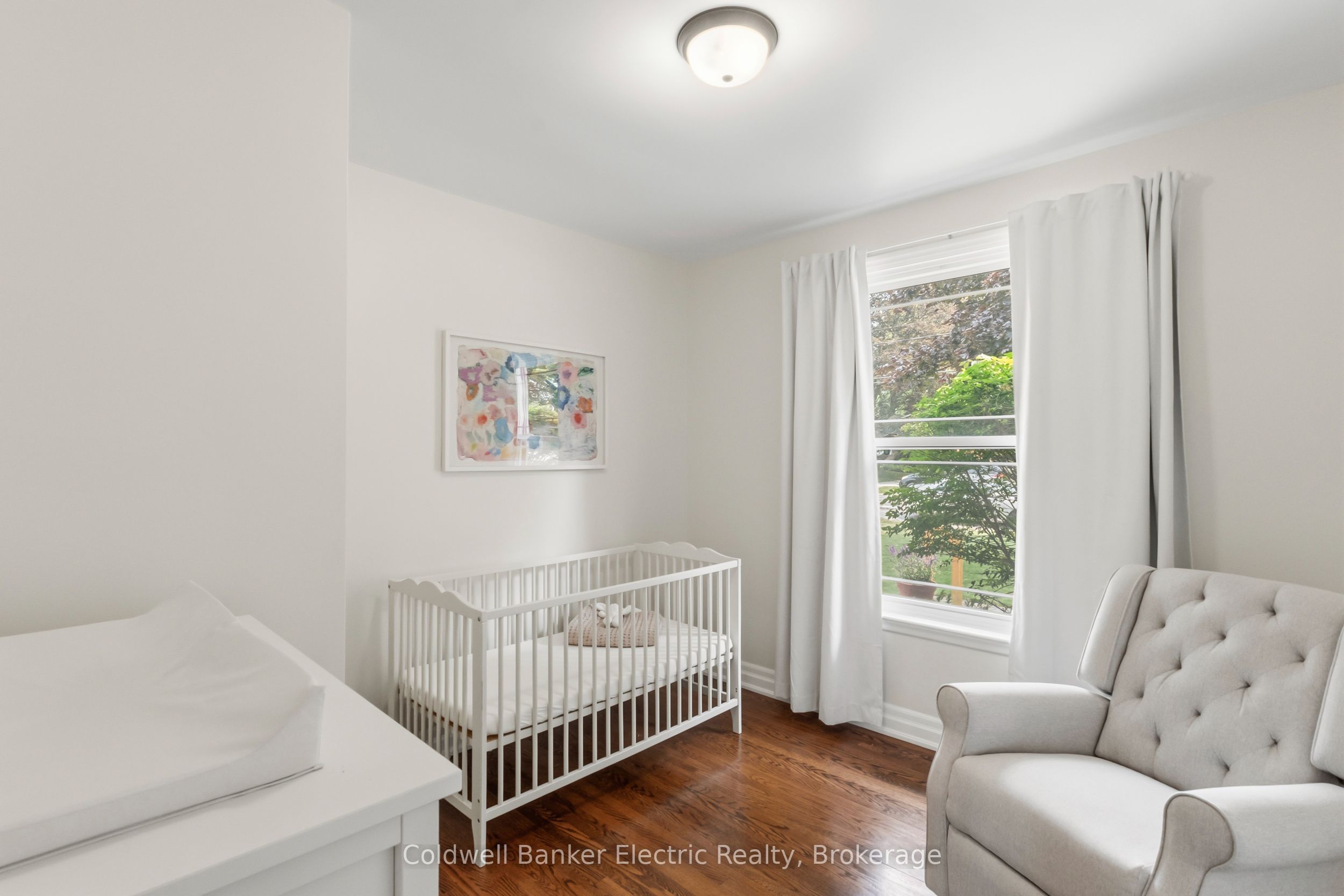 326 Cochrane Street Property Photo 15