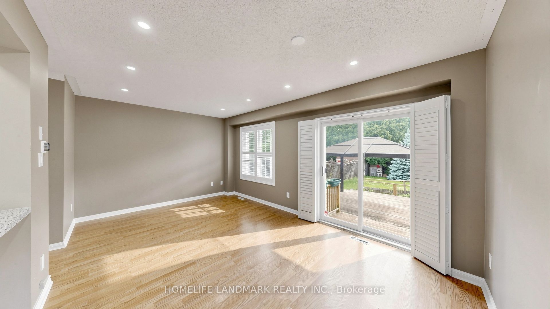78 Bonello Crescent Property Photo 3