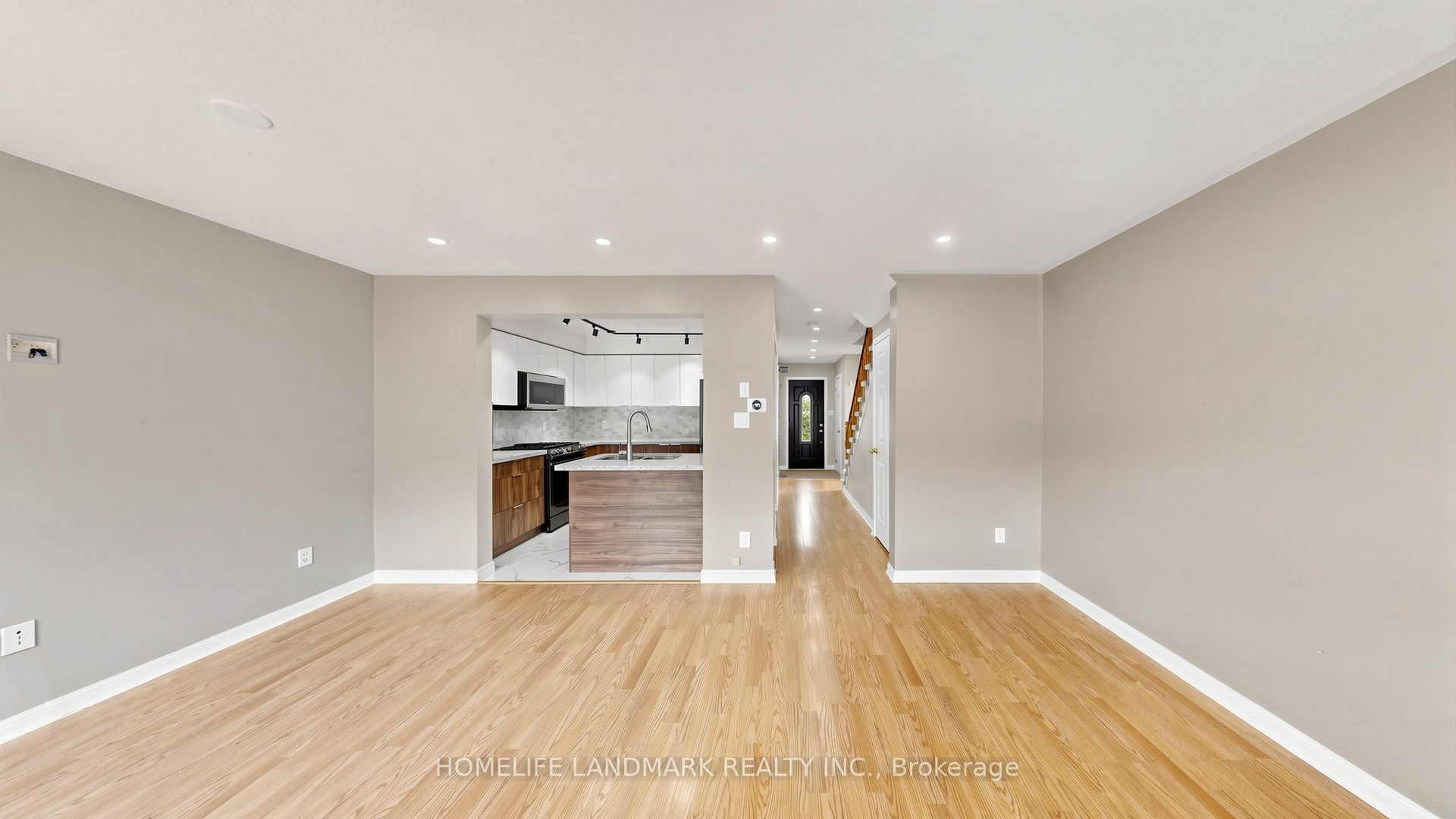 78 Bonello Crescent Property Photo 7