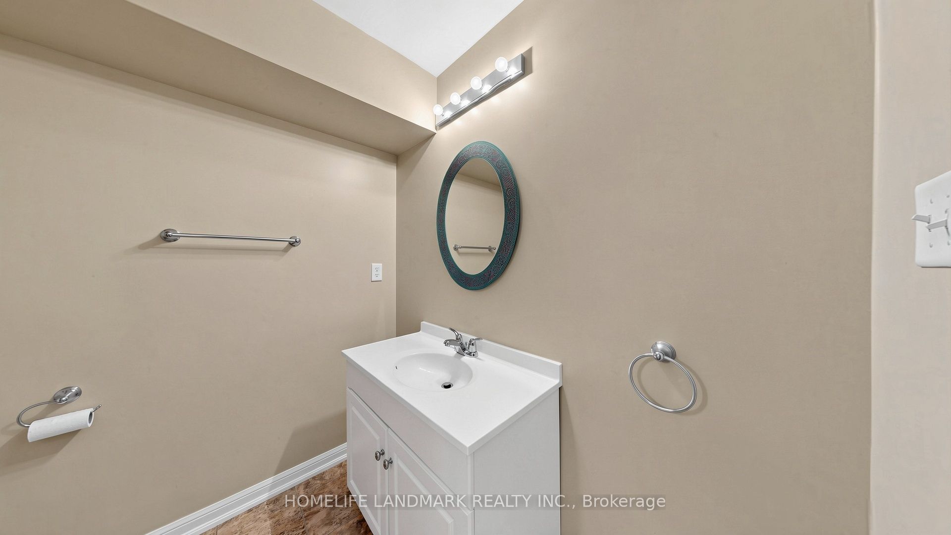 78 Bonello Crescent Property Photo 33