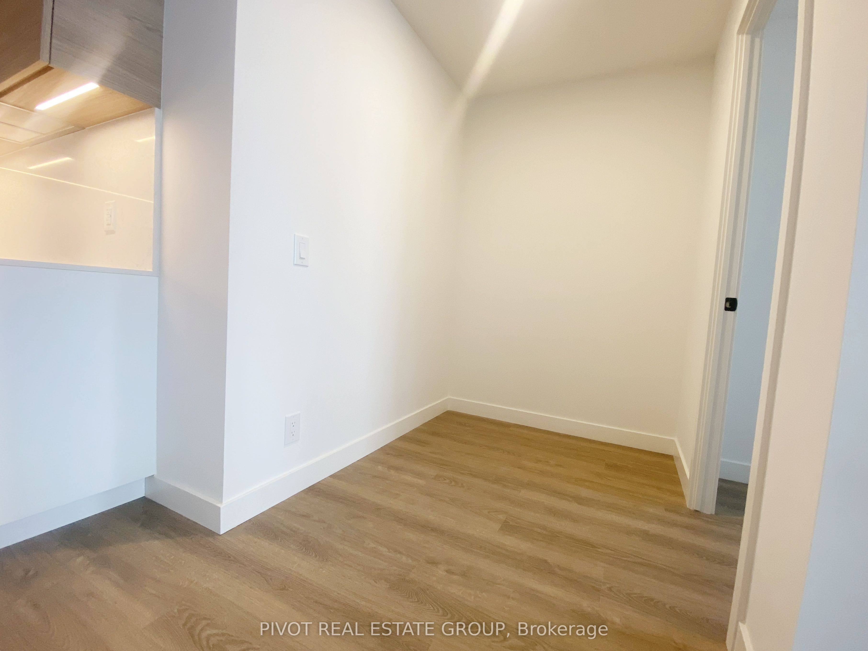 1050 Eastern Avenue 732 Property Photo 17