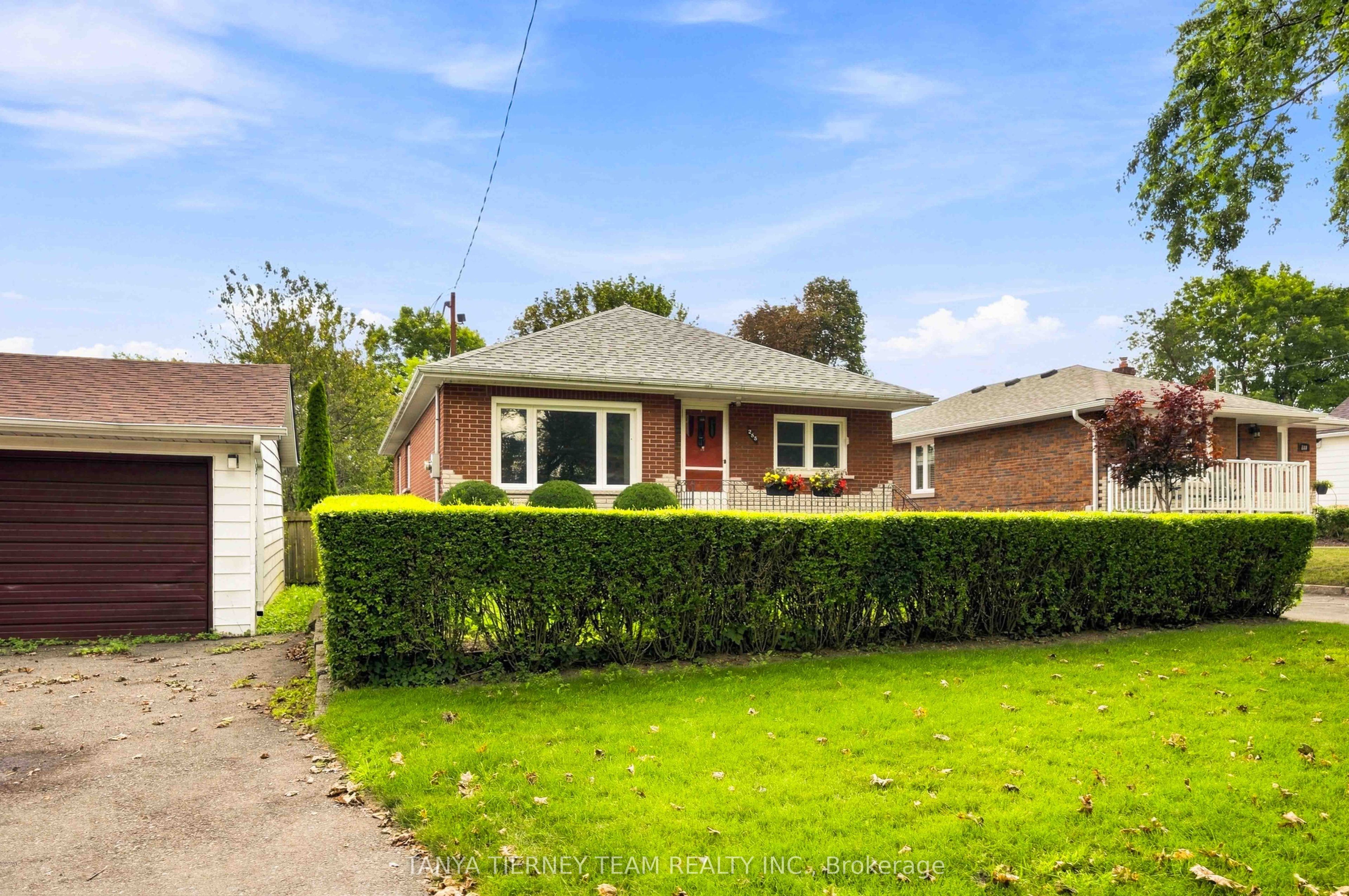 285 Muriel Avenue Property Photo 3