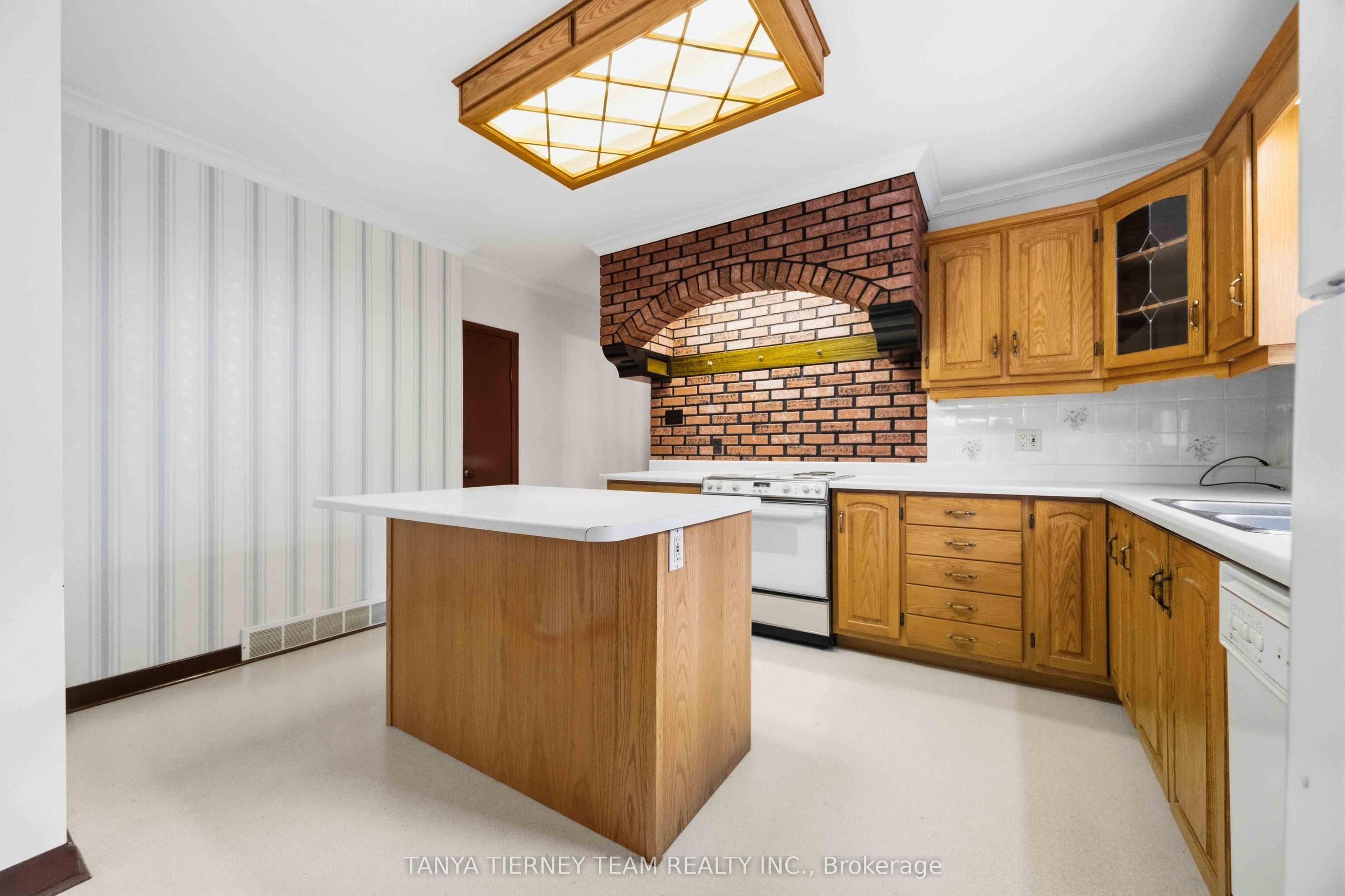 285 Muriel Avenue Property Photo 15