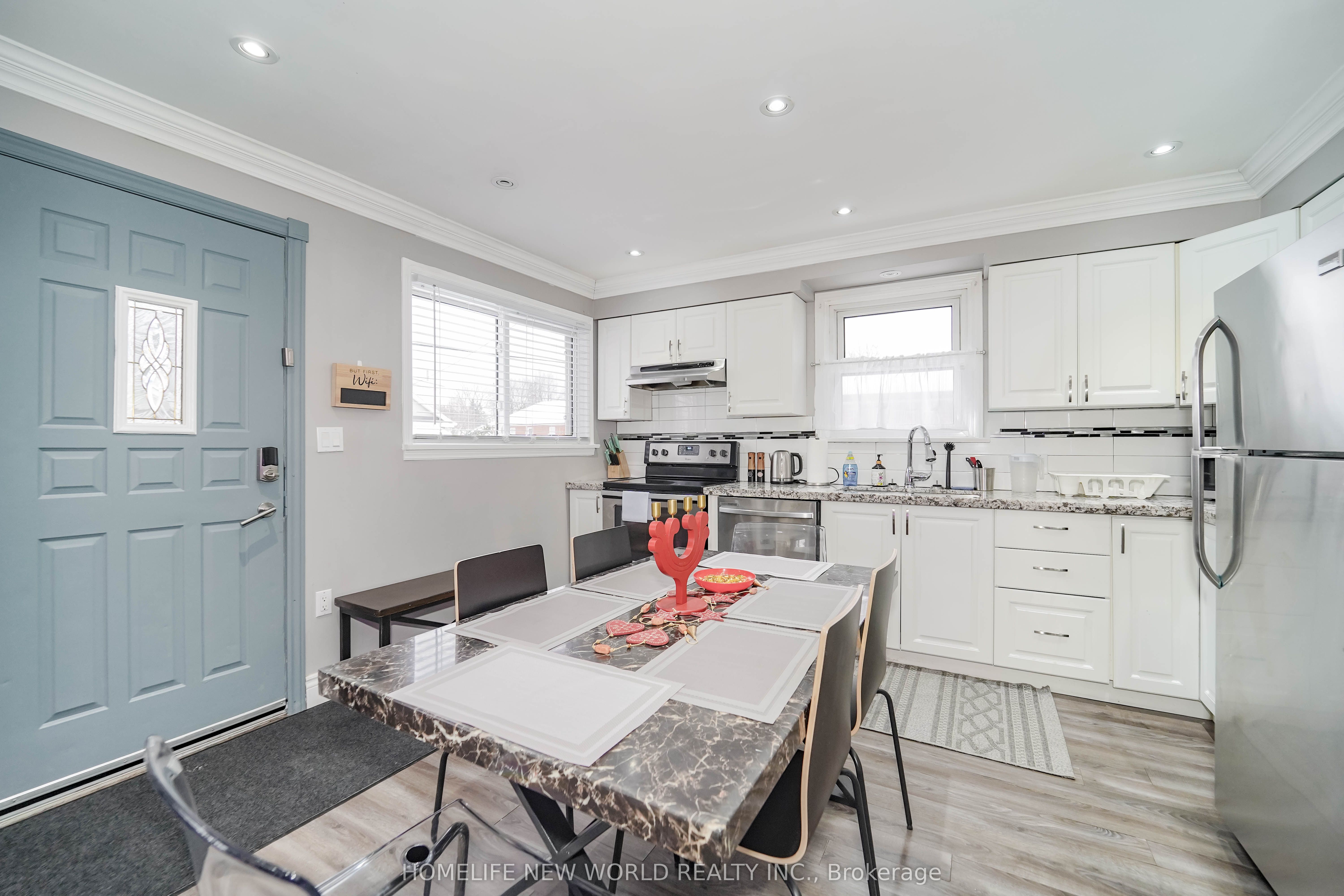 137 Banting Avenue Property Photo 9
