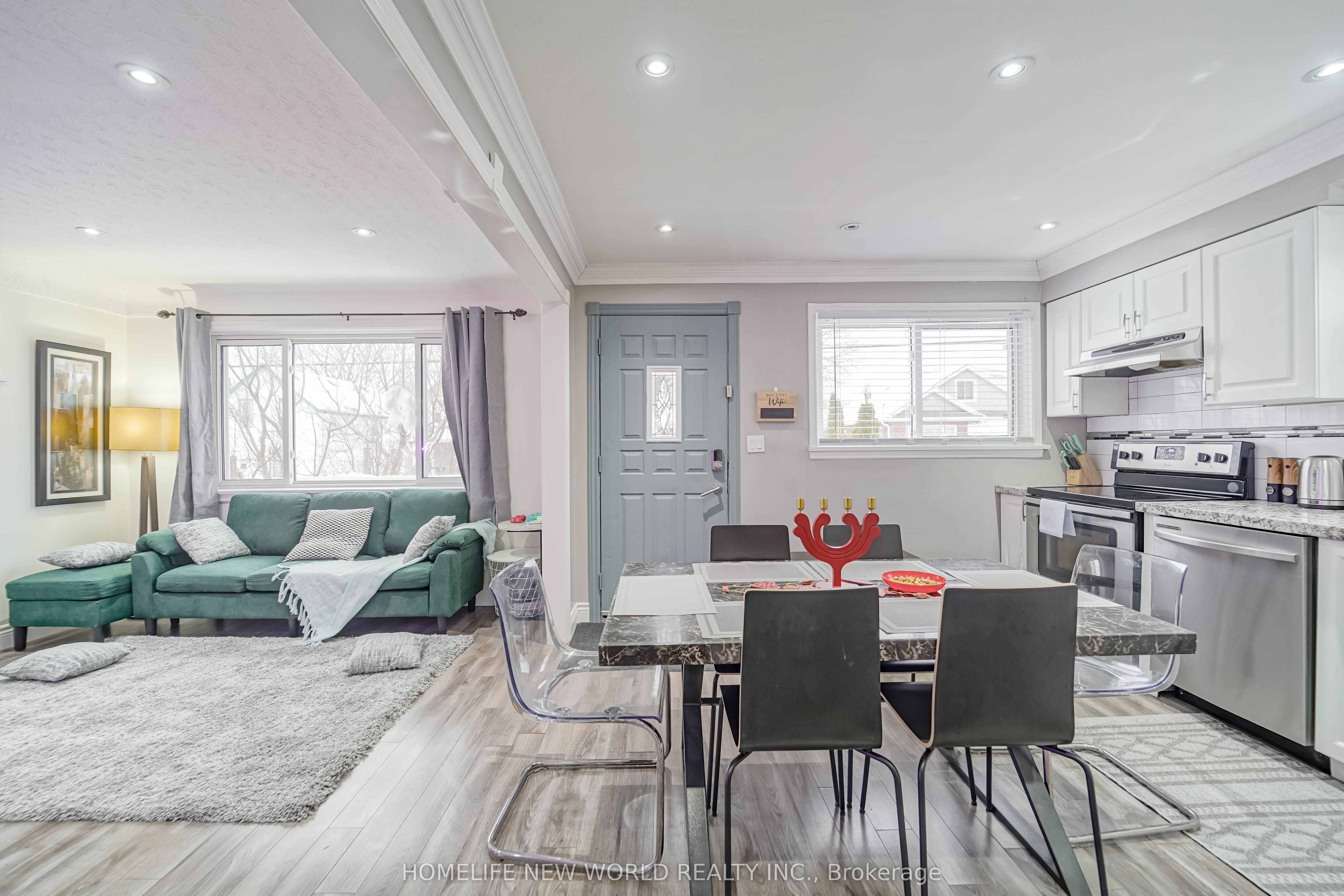 137 Banting Avenue Property Photo 11