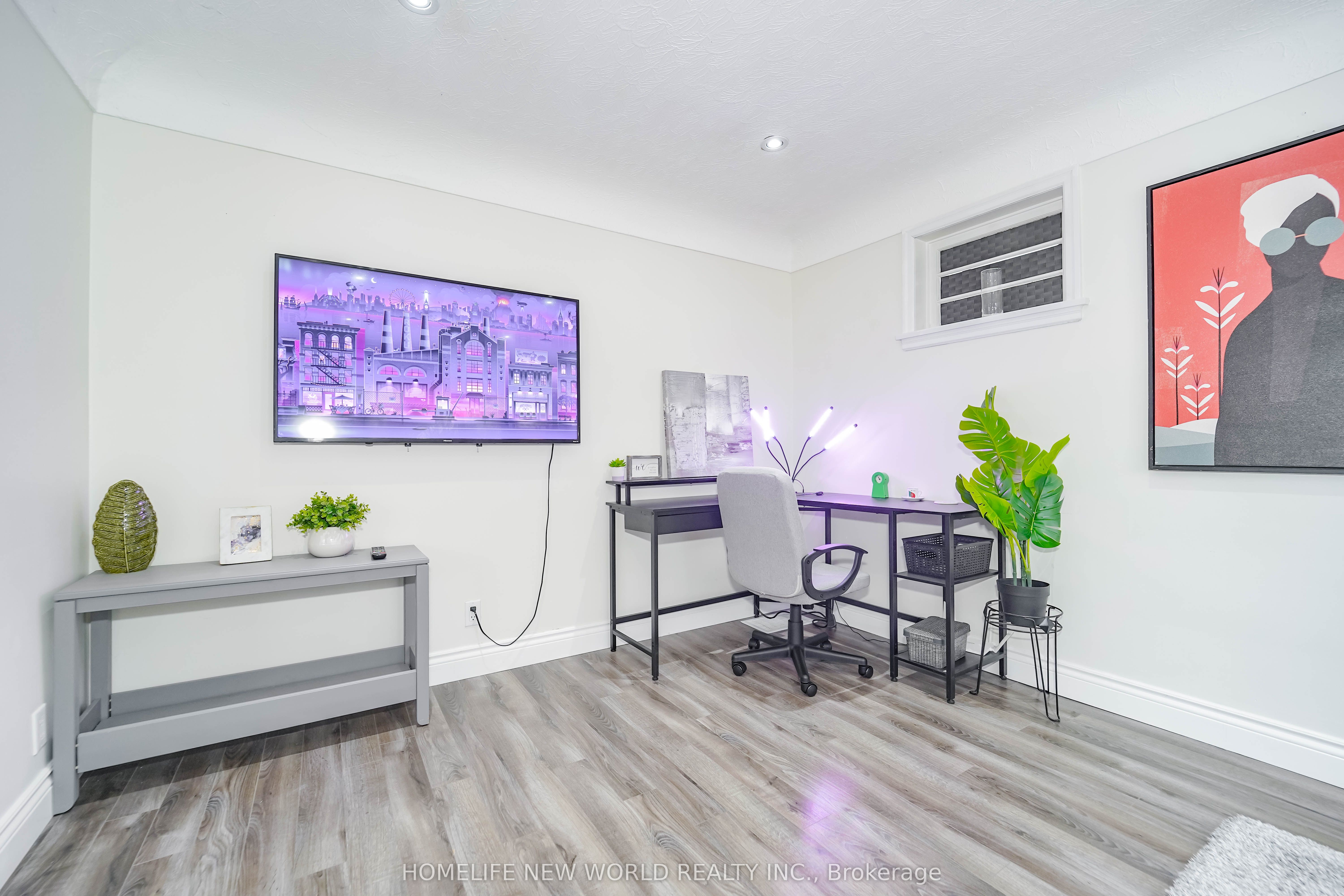 137 Banting Avenue Property Photo 16