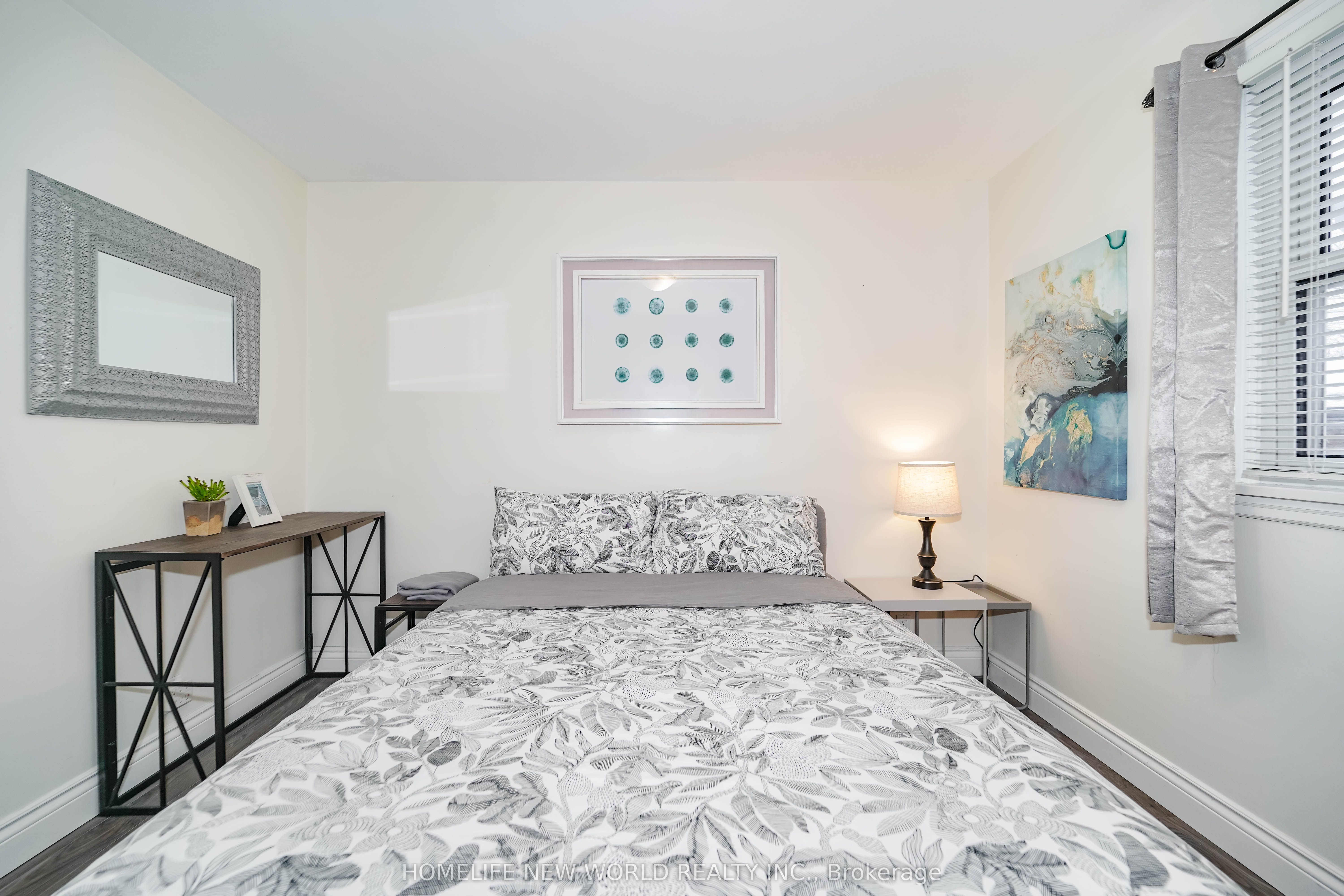 137 Banting Avenue Property Photo 22