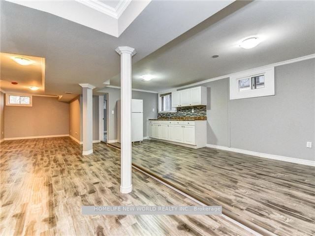 137 Banting Avenue Property Photo 35