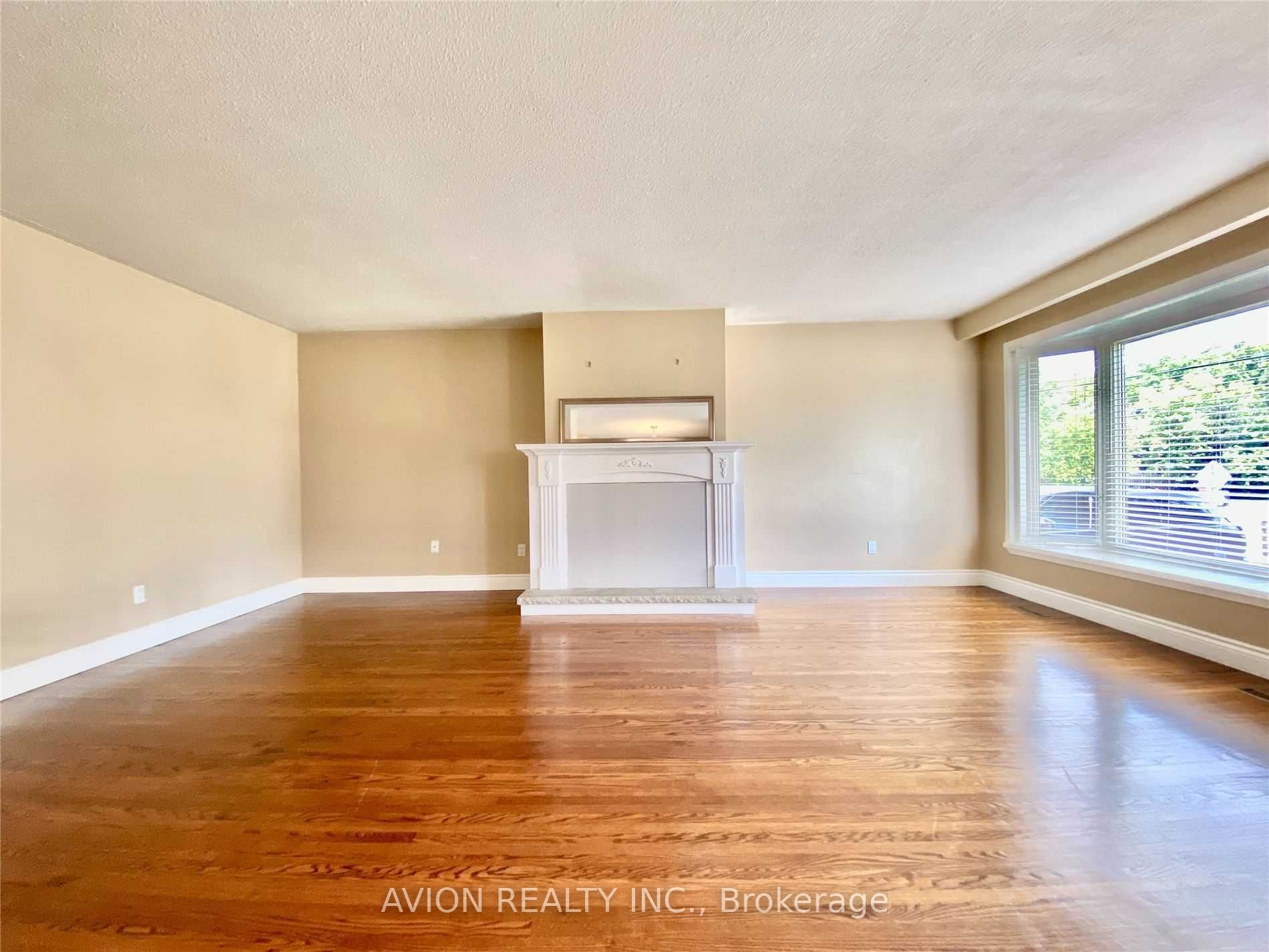 878 West Shore Boulevard Main Fl Property Photo 3