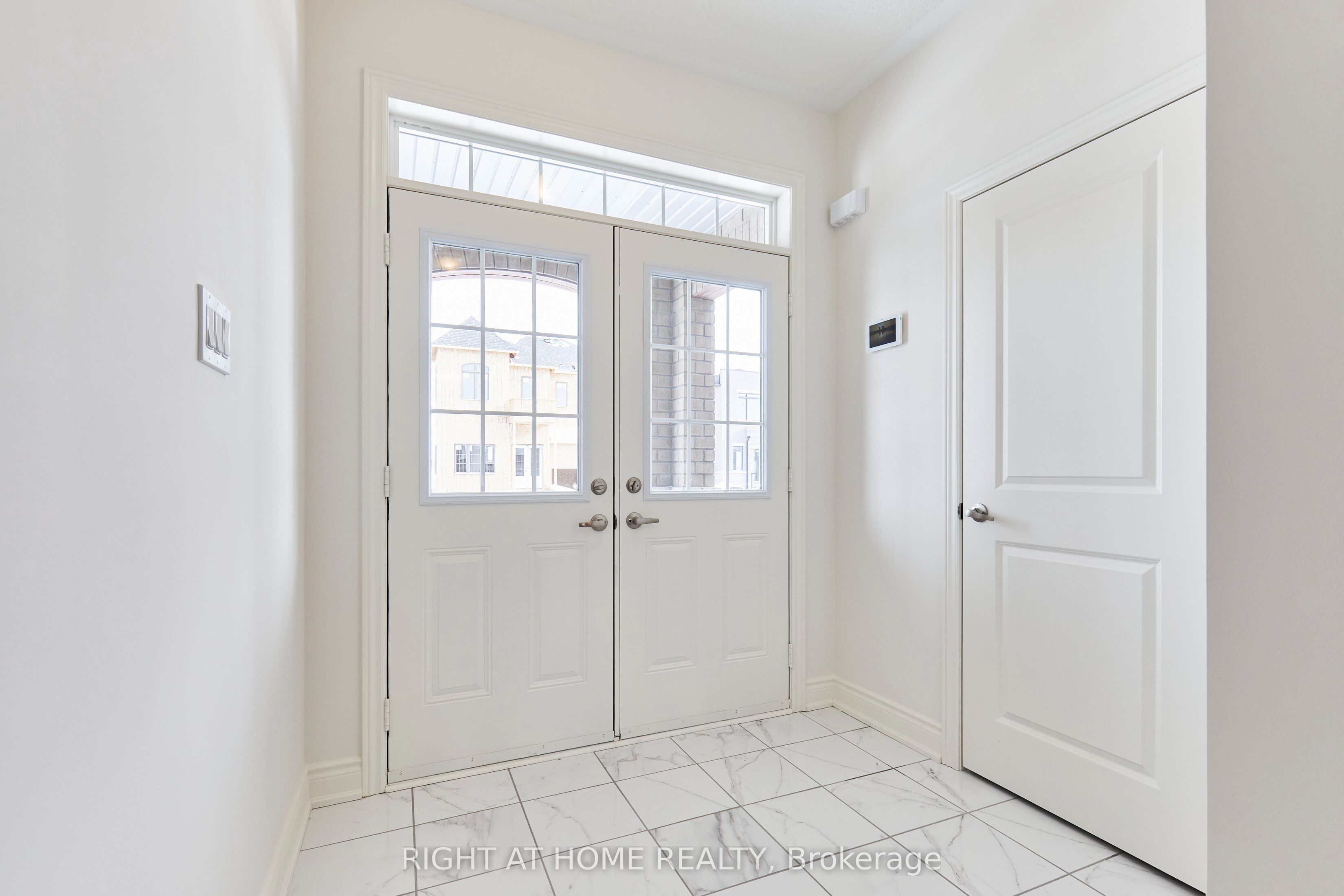 2122 Cayenne Street Property Photo 2