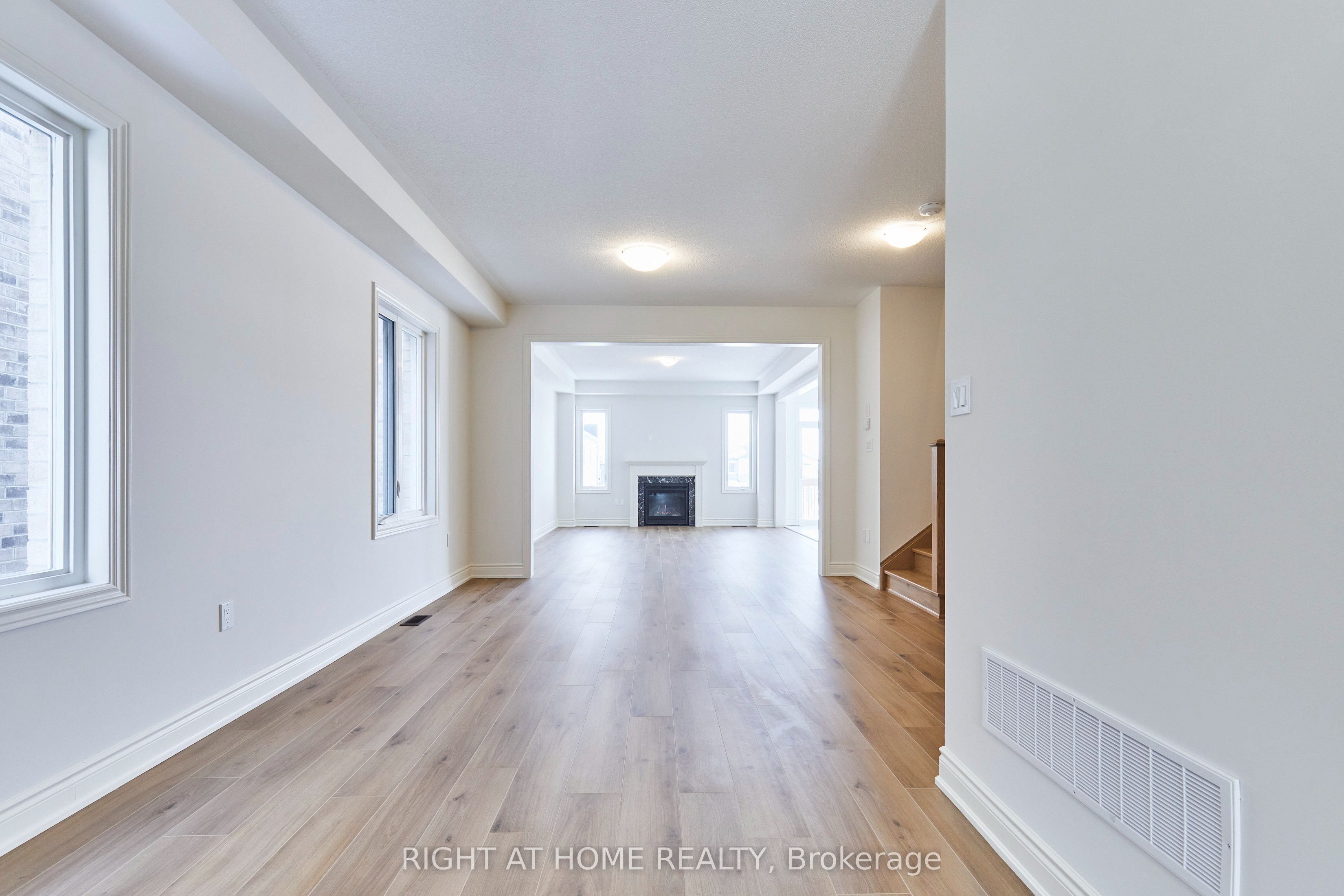 2122 Cayenne Street Property Photo 6