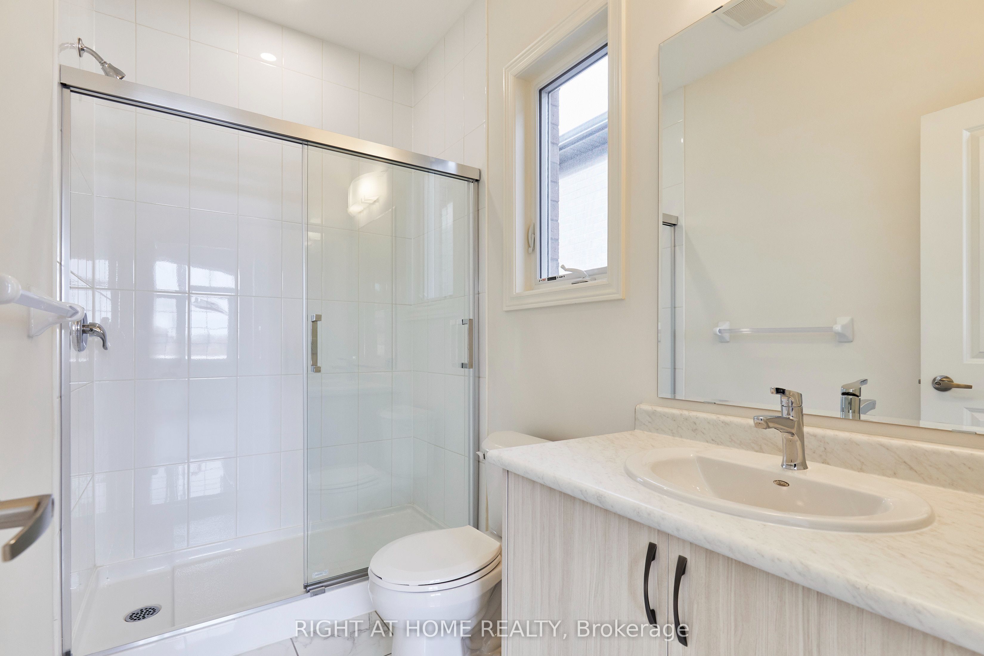 2122 Cayenne Street Property Photo 23