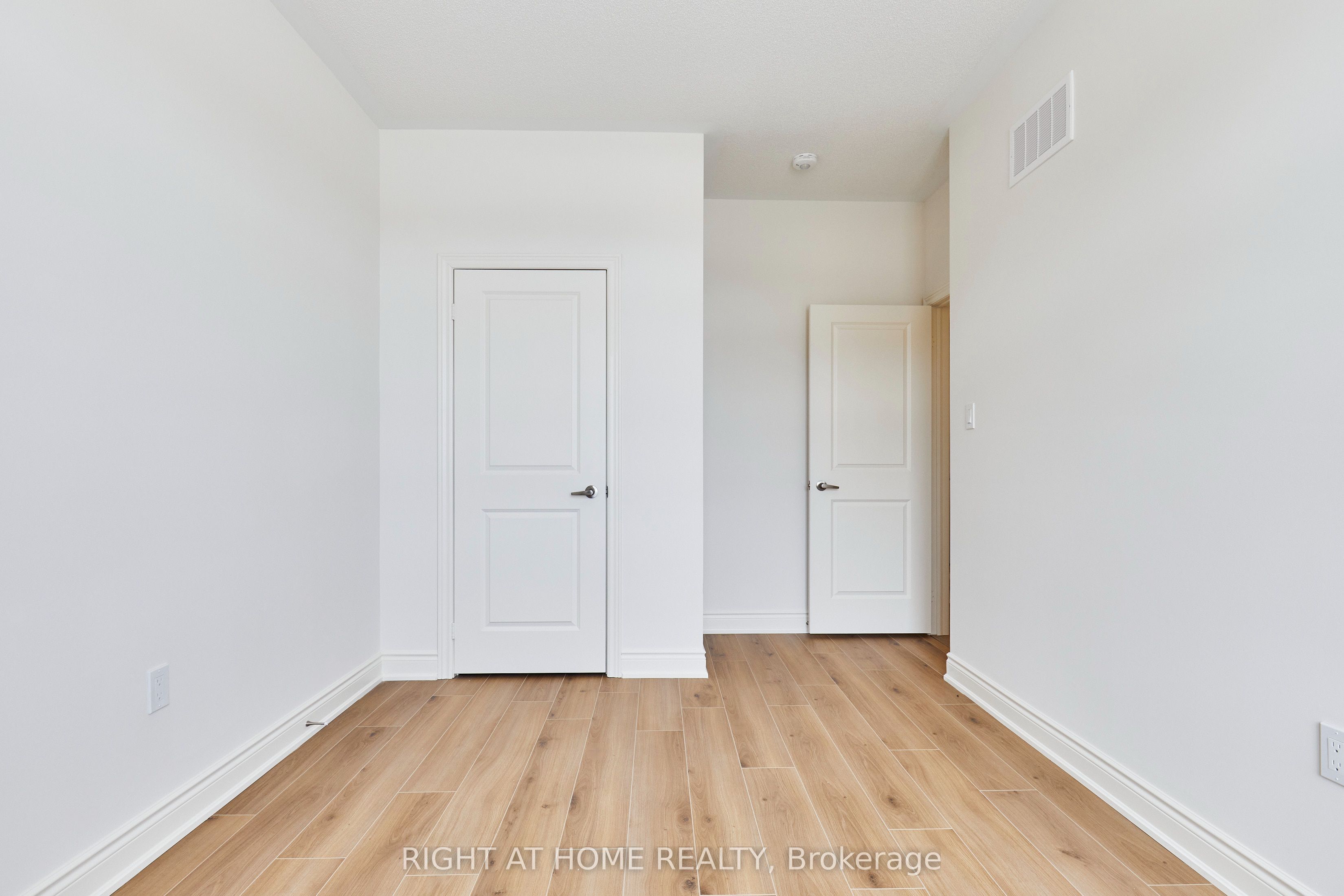 2122 Cayenne Street Property Photo 26