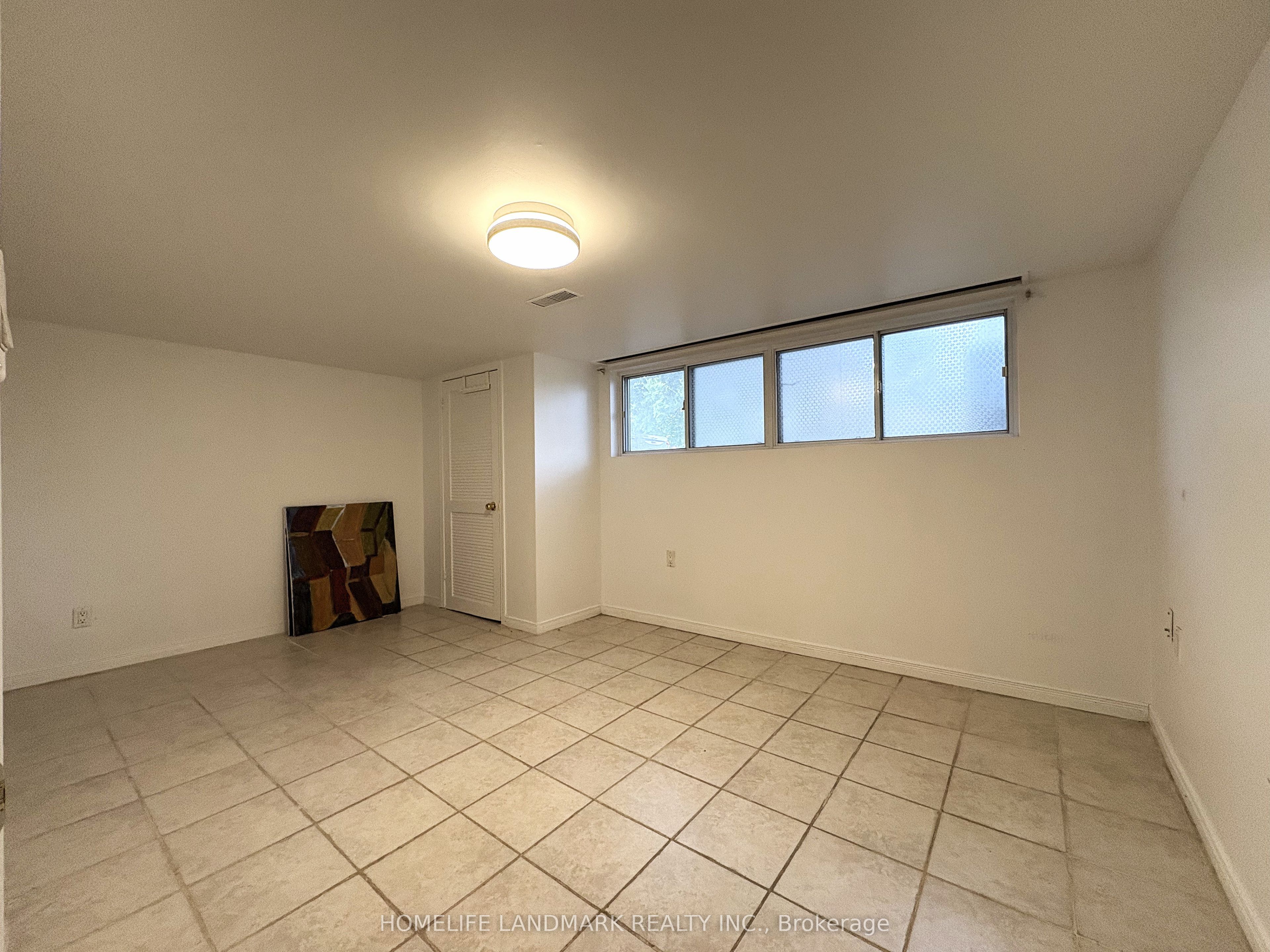9 Lamont Avenue Basement Property Photo 6