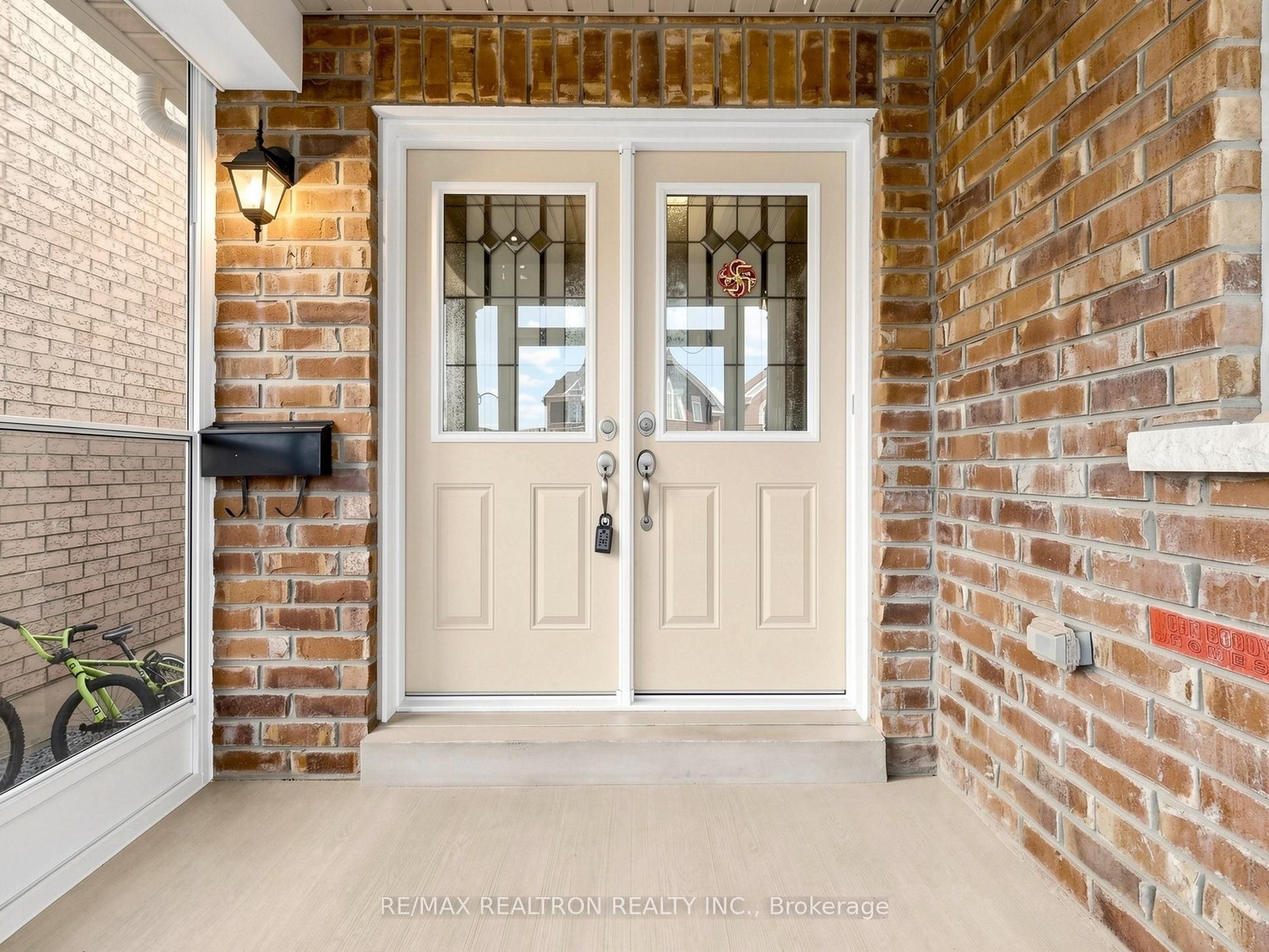 59 Jevons Drive Property Photo 2