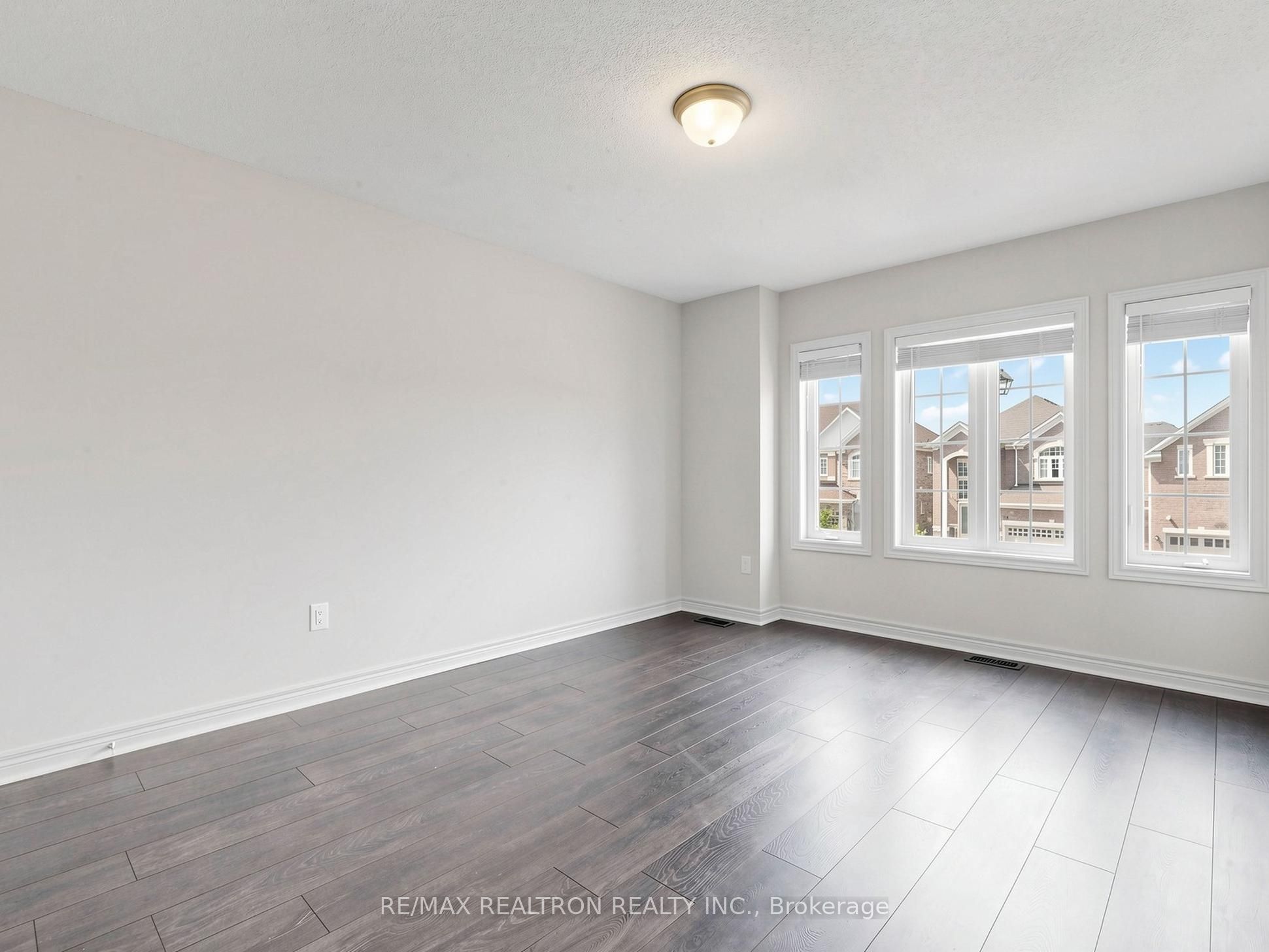 59 Jevons Drive Property Photo 25