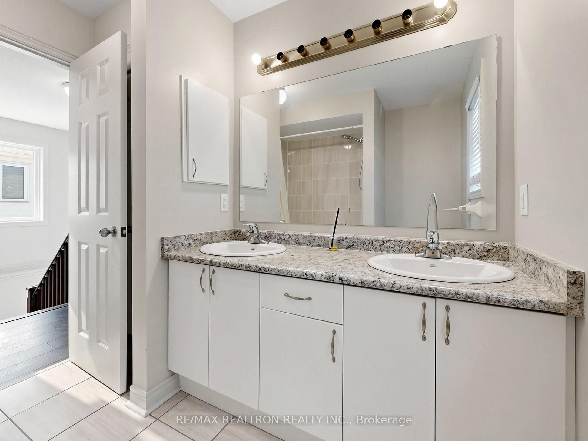59 Jevons Drive Property Photo 33