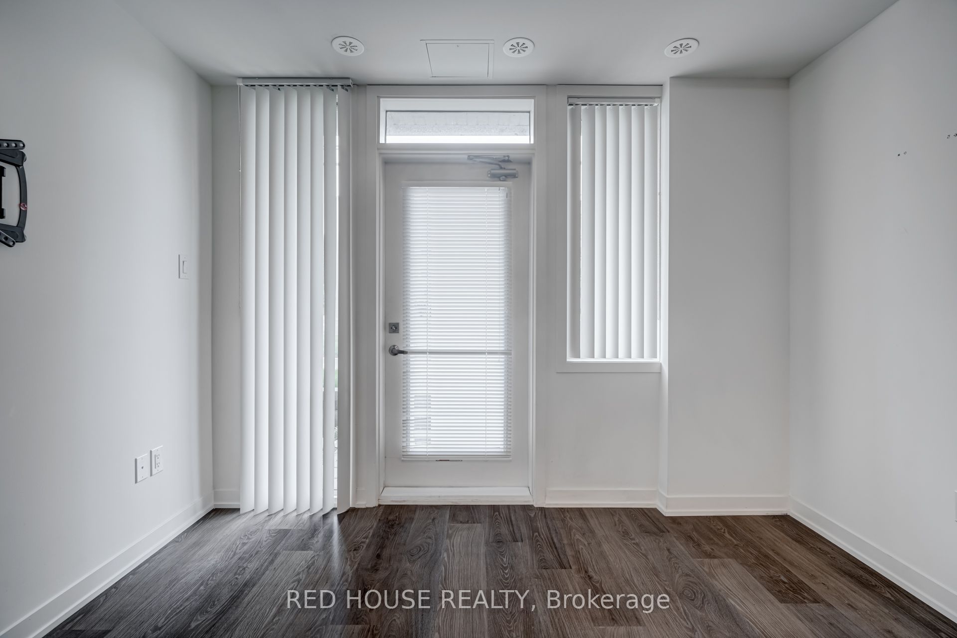 5131 Sheppard Avenue E 108 Property Photo 10
