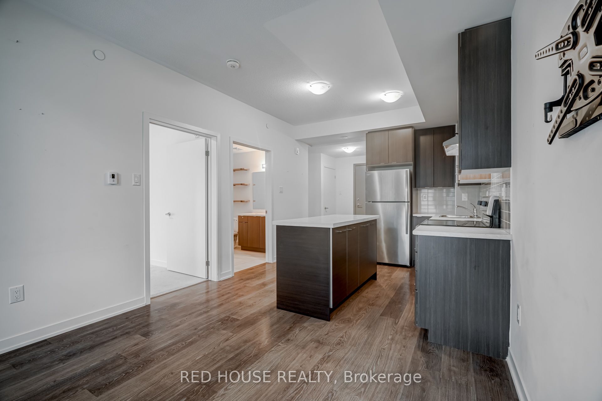5131 Sheppard Avenue E 108 Property Photo 11