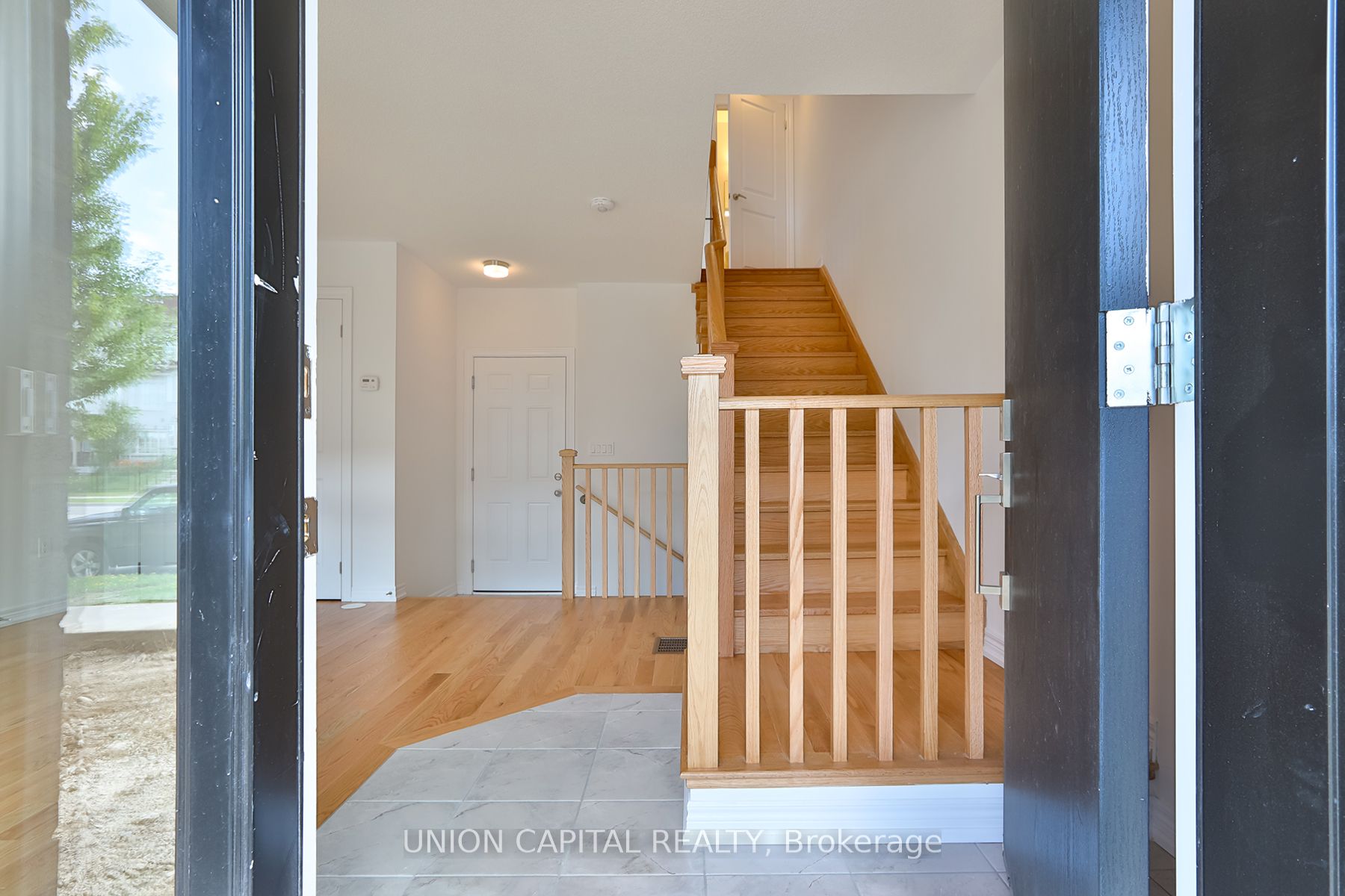 83 Sorbara Way Property Photo 10