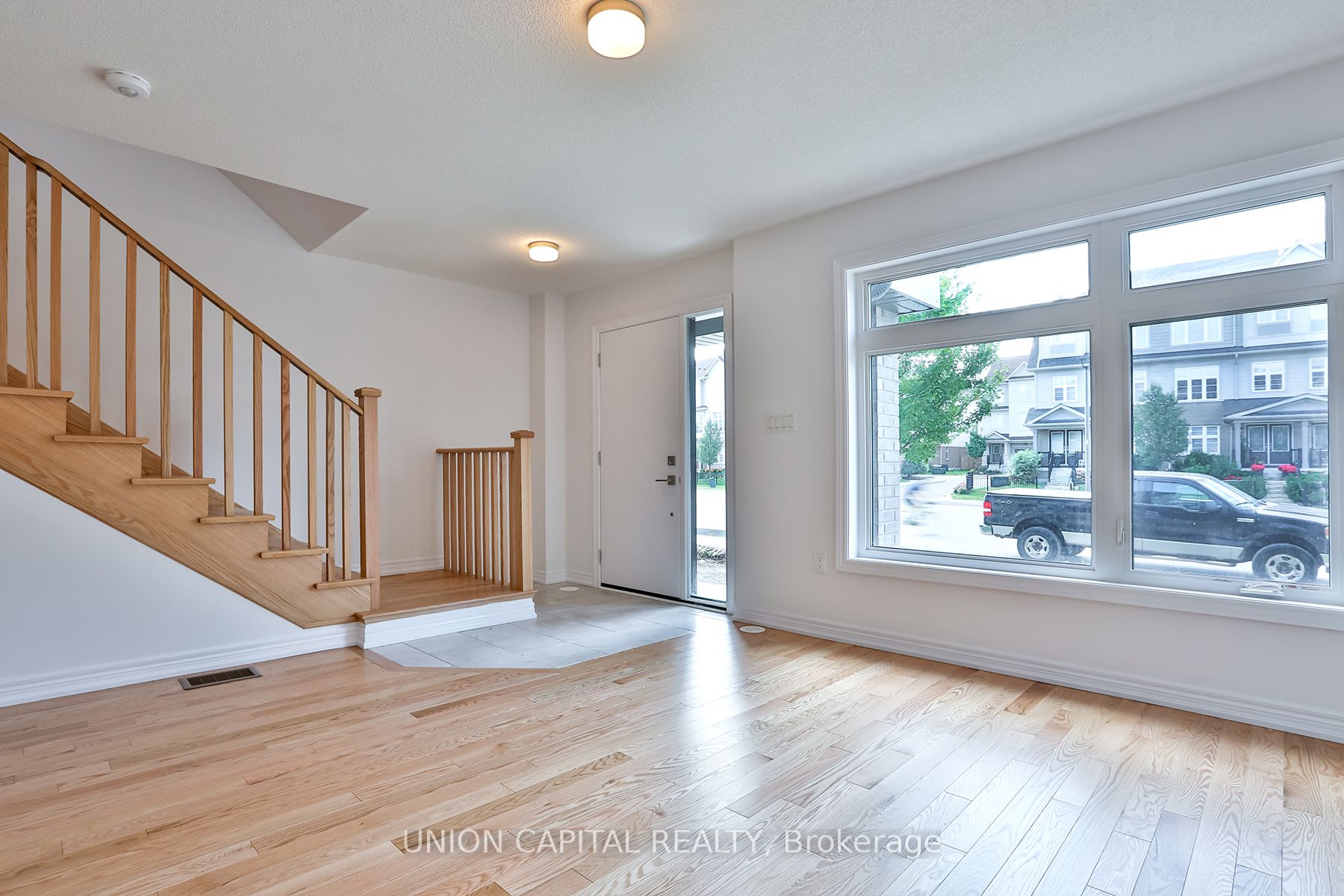83 Sorbara Way Property Photo 12