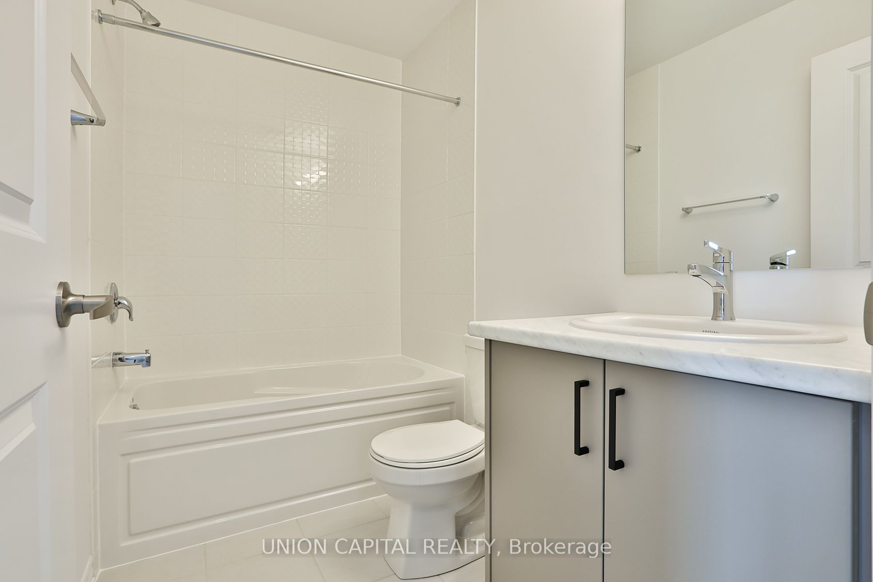 83 Sorbara Way Property Photo 27