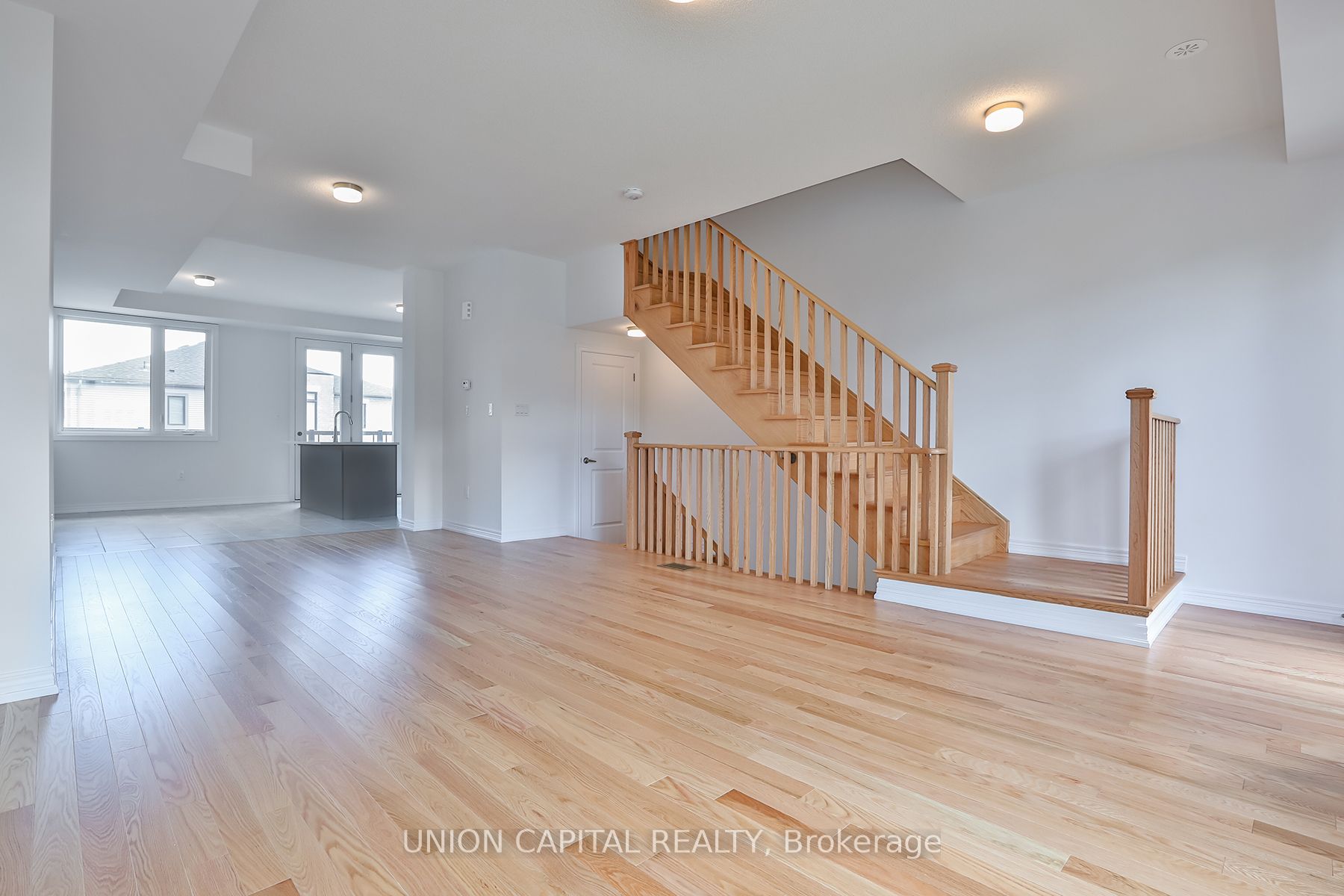 83 Sorbara Way Property Photo 30