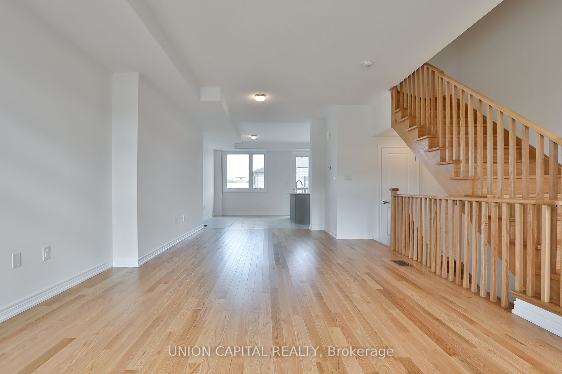 83 Sorbara Way Property Photo 33