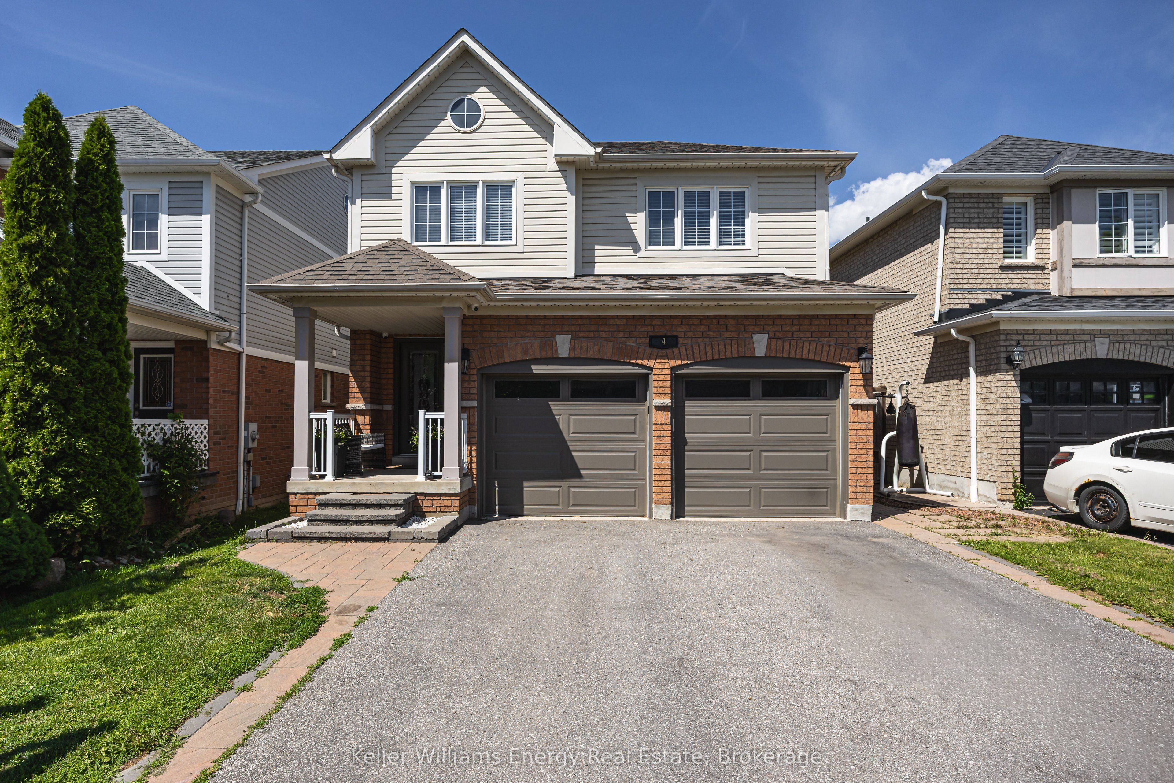 4 Holman Court Property Photo 1