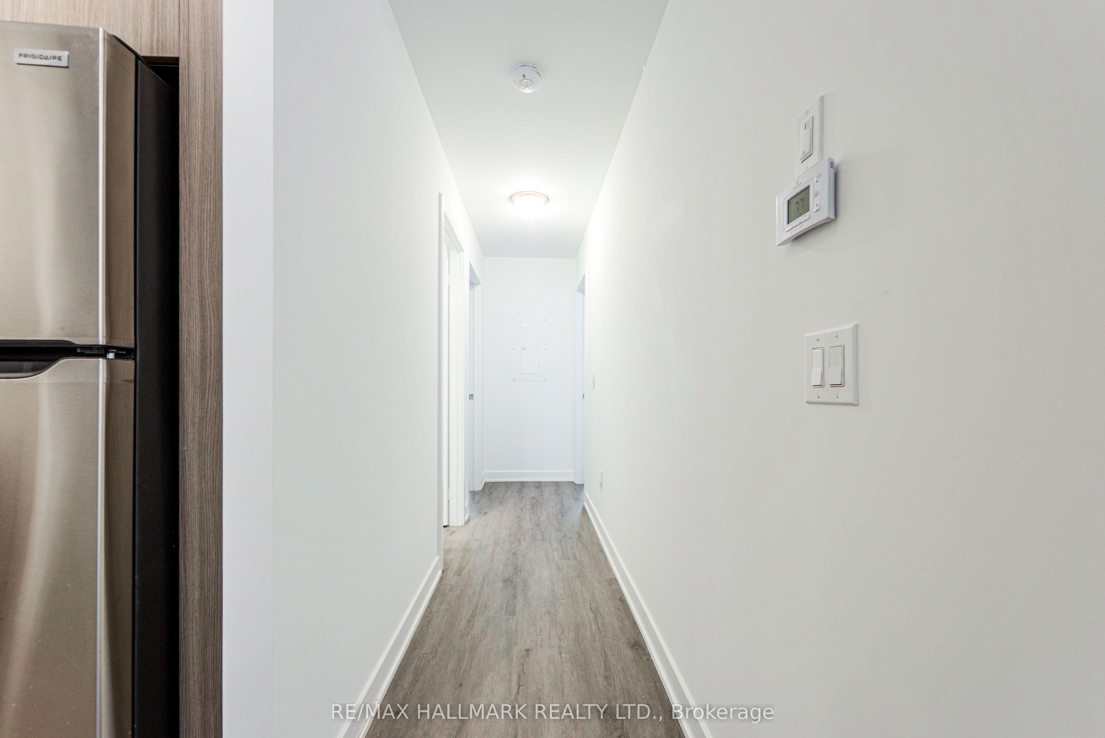 35 Danforth Road 103 Property Photo 13