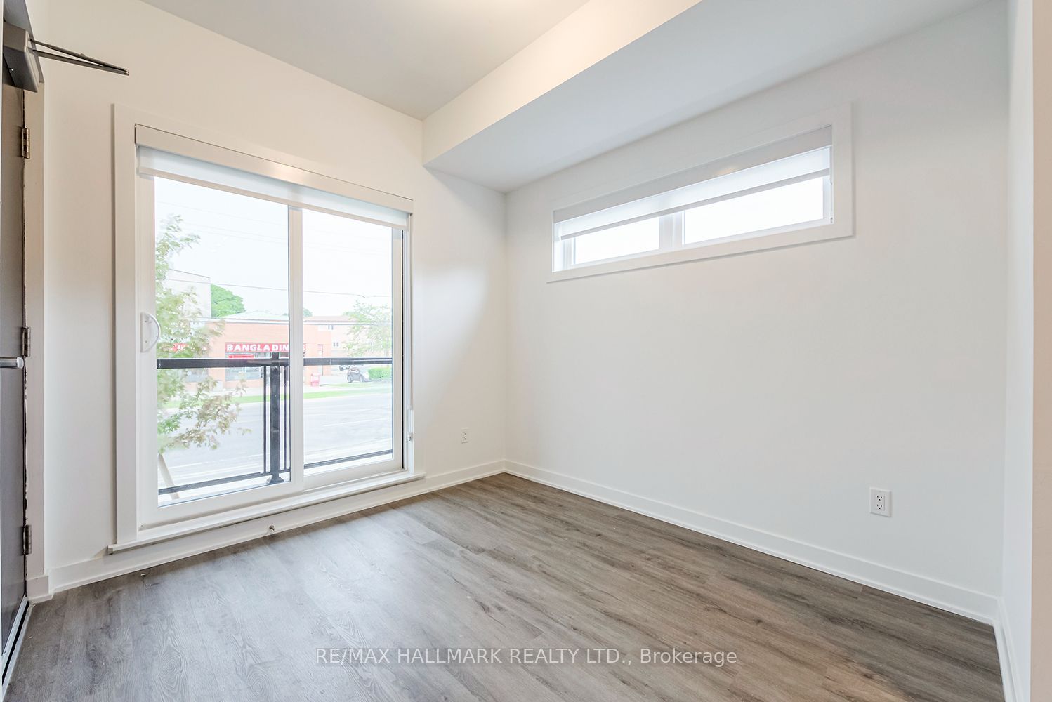 37 Danforth Road 223 Property Photo 5