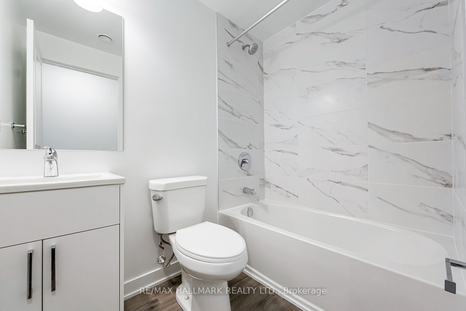 37 Danforth Road 223 Property Photo 14