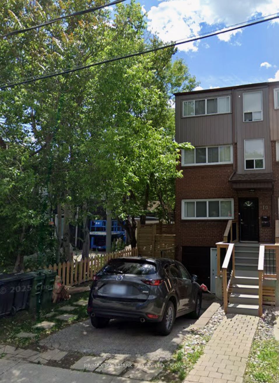 10 Hamilton Street Property Photo 1