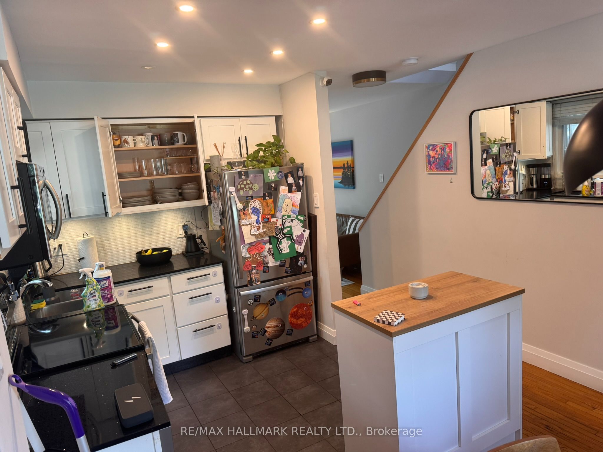 10 Hamilton Street Property Photo 4