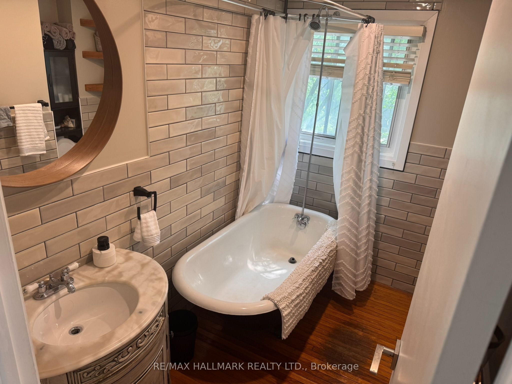 10 Hamilton Street Property Photo 8