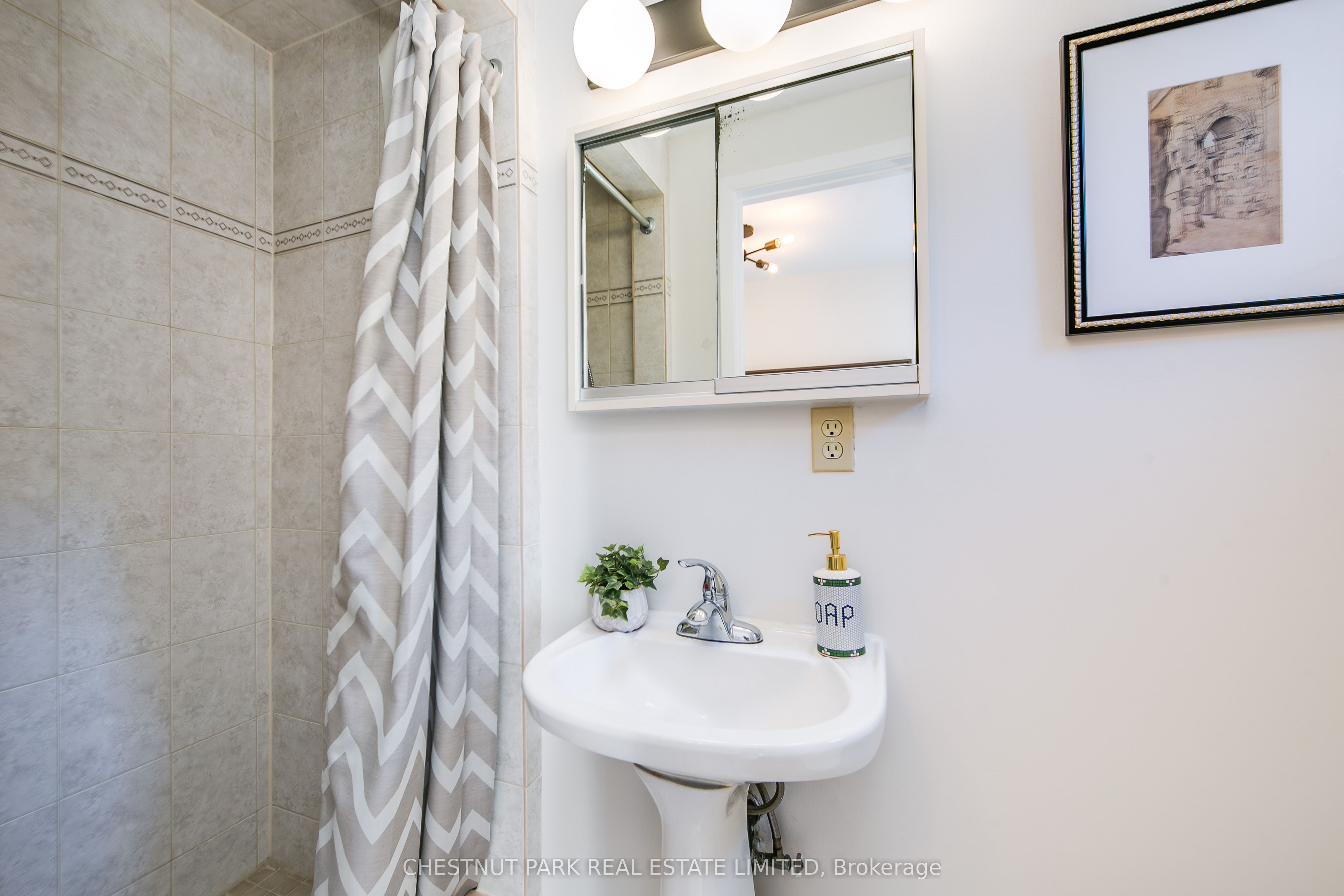30 Chichester Place 21 Property Photo 42